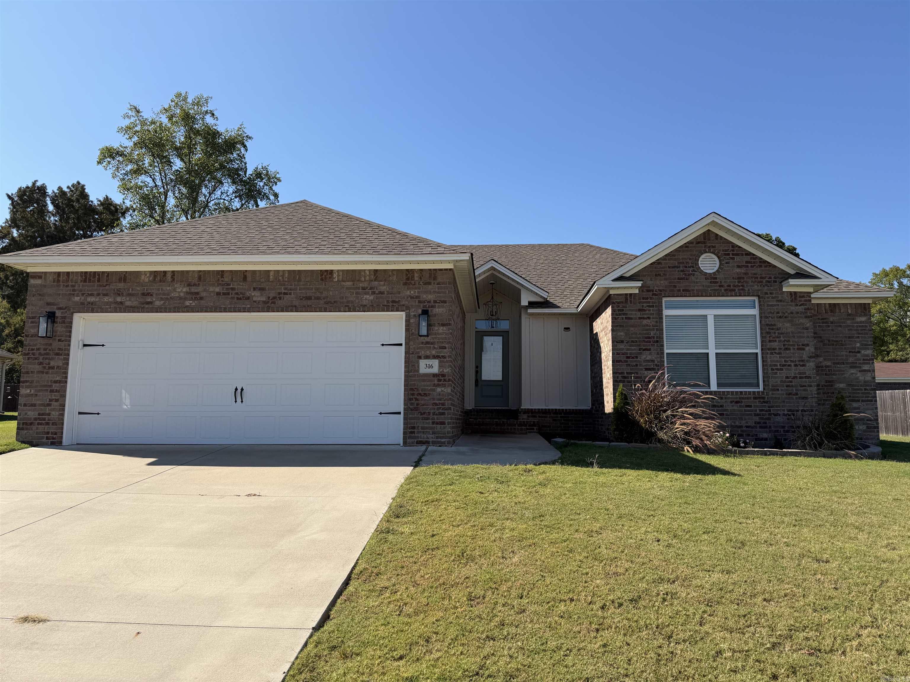 316 Promenade Circle — photo