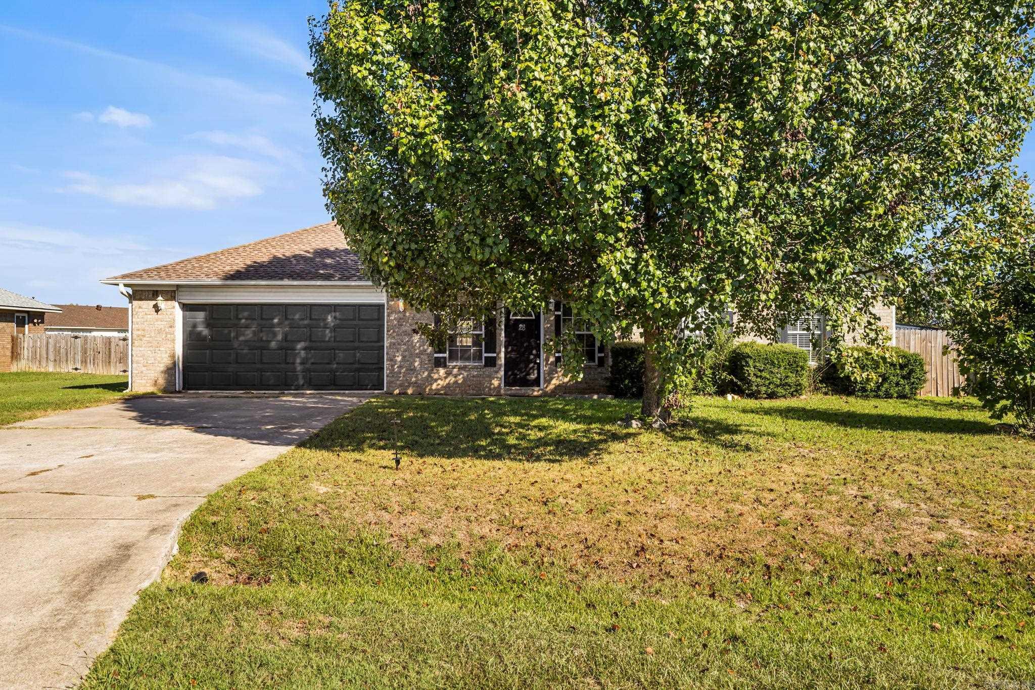 28 Fawn Drive — photo