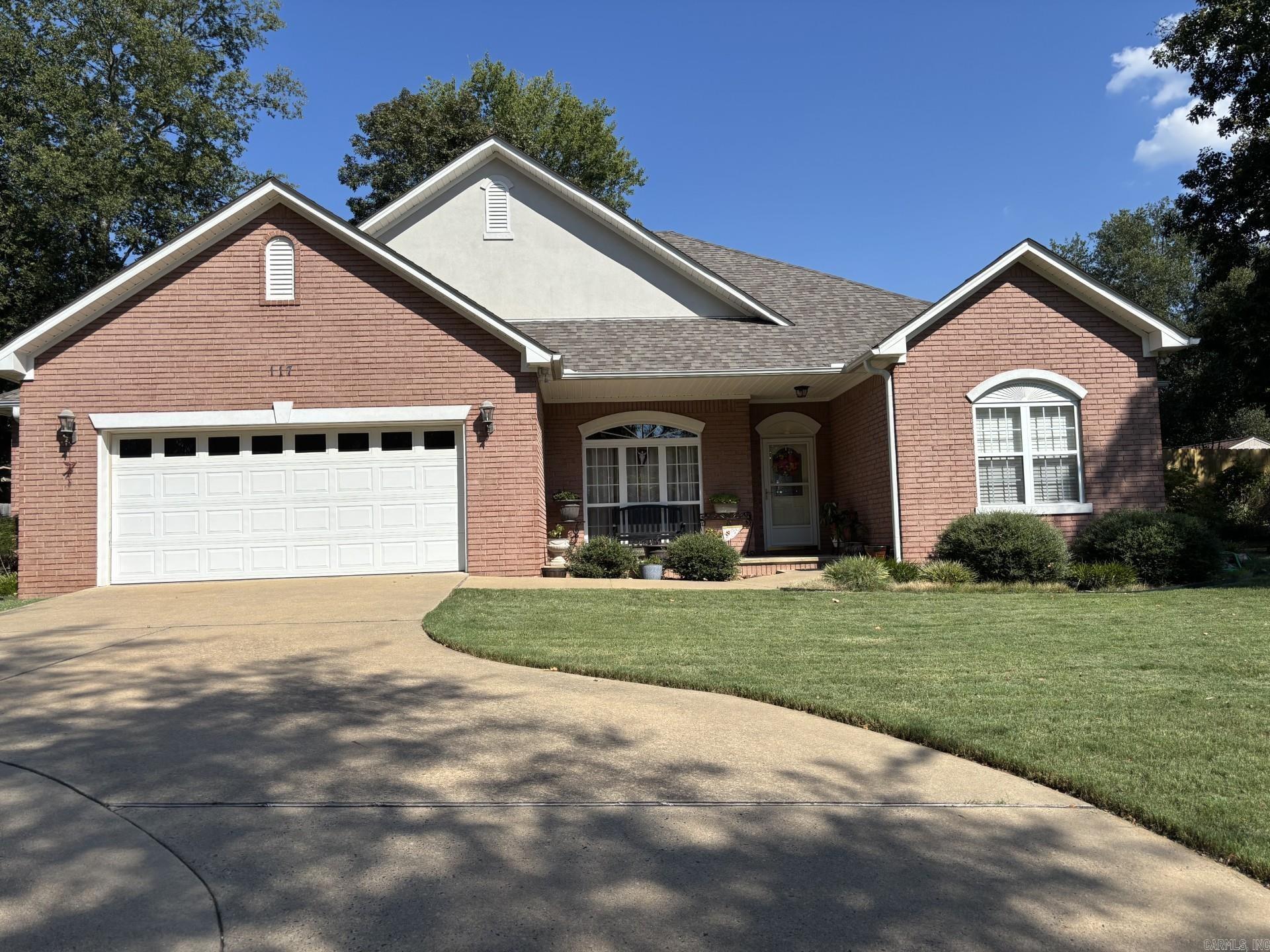117 Shady Woods Court — photo