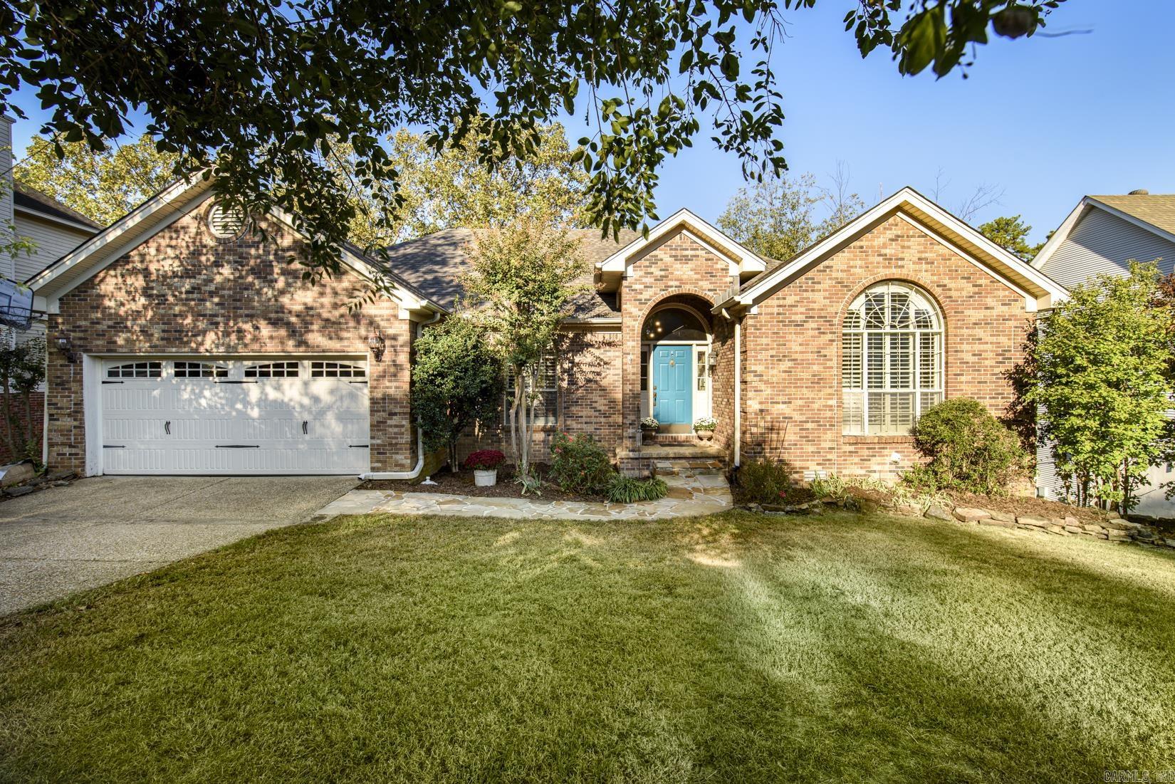 4514 Old Oak Drive — photo