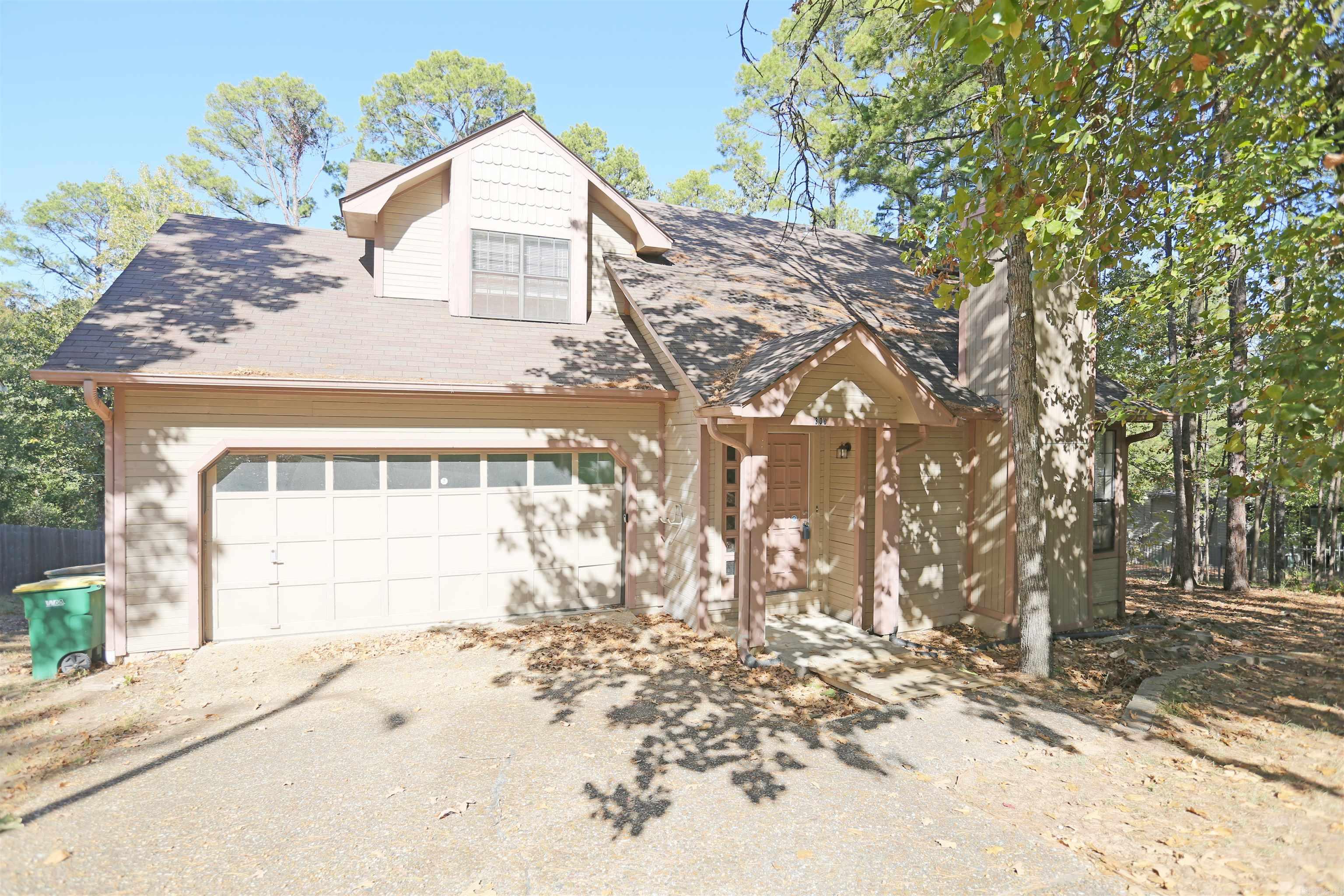 300 Shadow Ridge Drive — photo