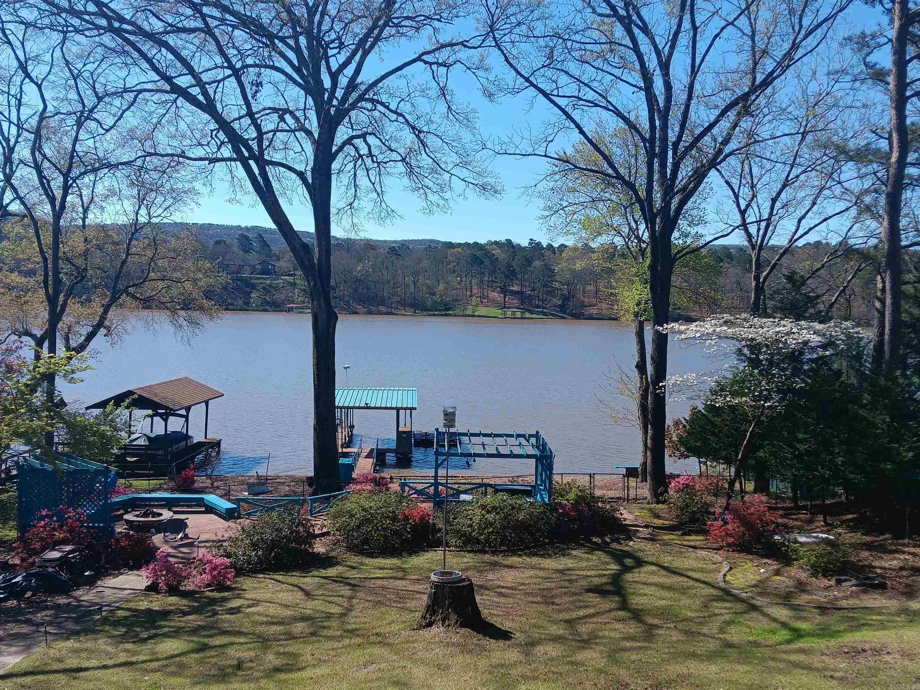 104 Silverwood Point — photo
