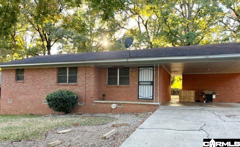 316 Shady Lane — photo