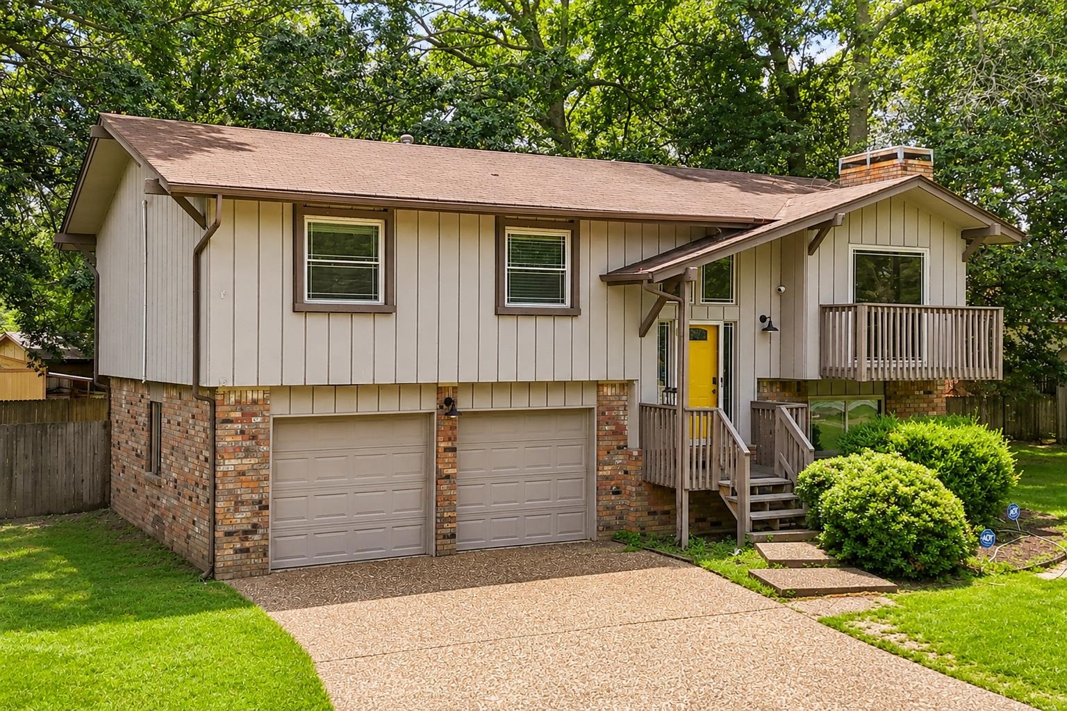 102 Oxford Cove — photo