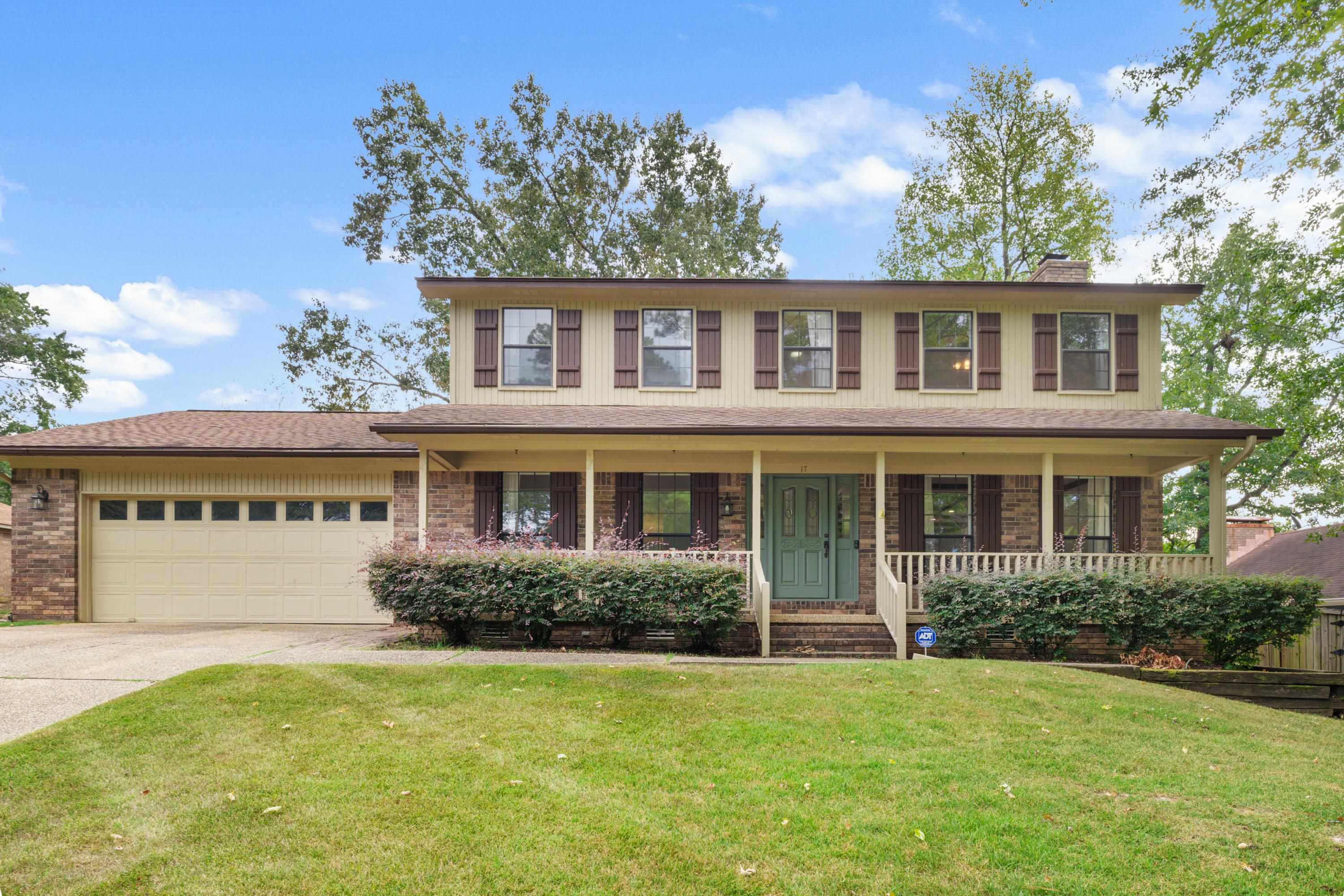 17 Laver Circle — photo