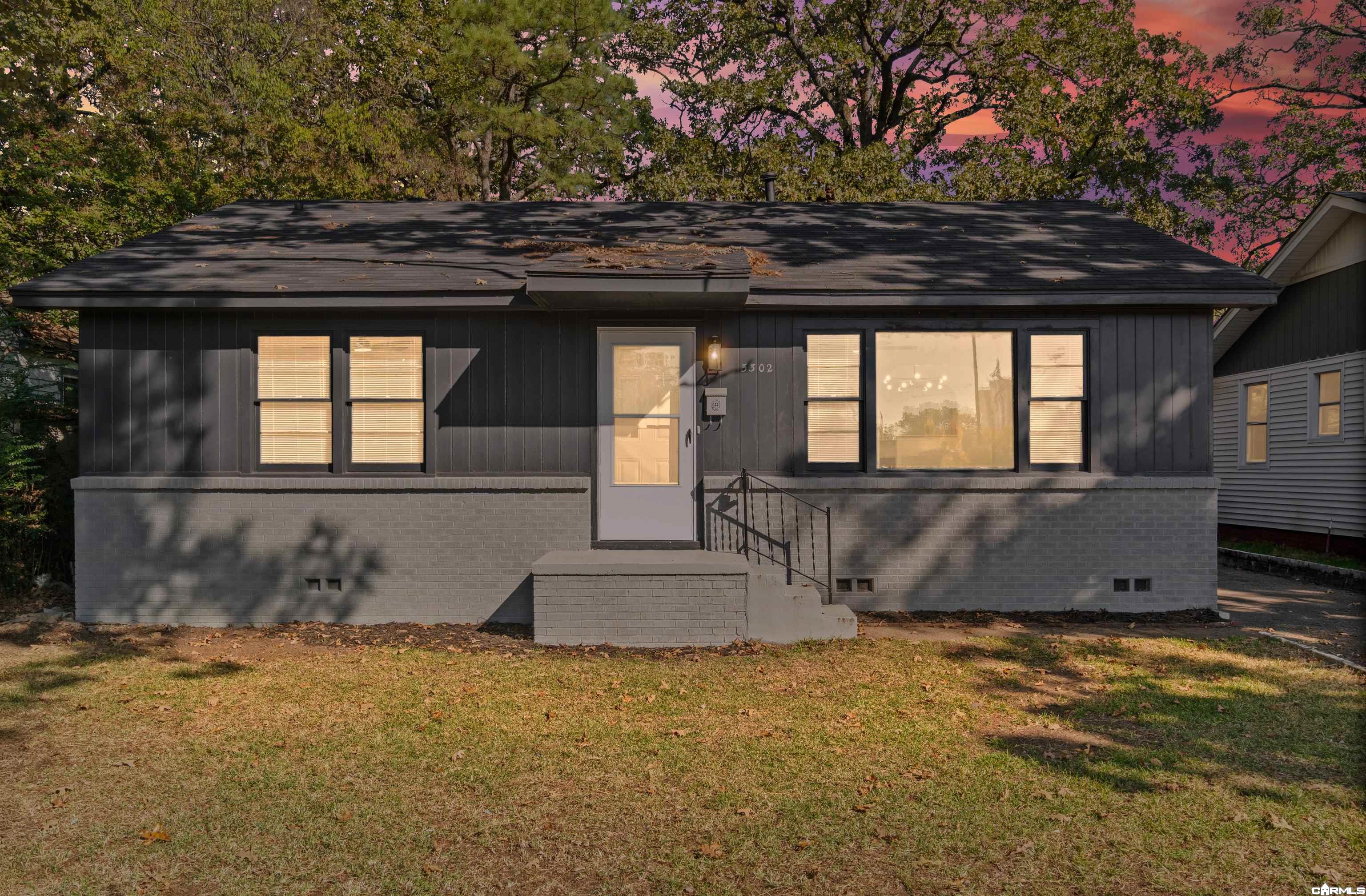 5302 a Street — photo