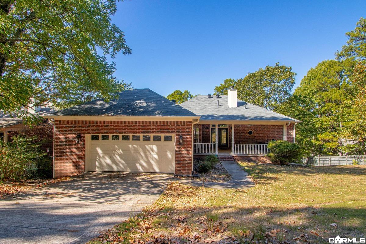 2109 Westport Loop — photo