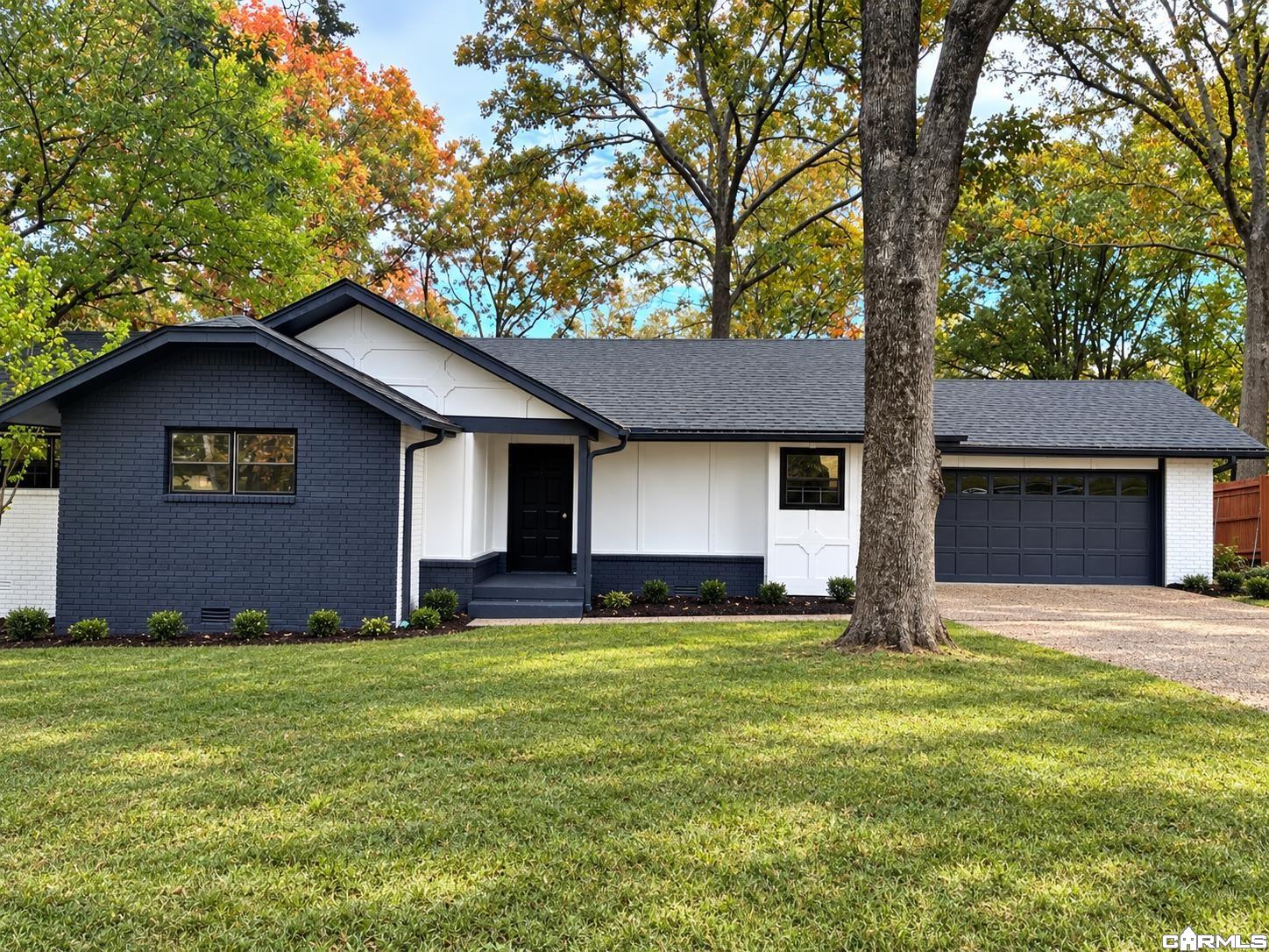 44 Greenview Circle — photo
