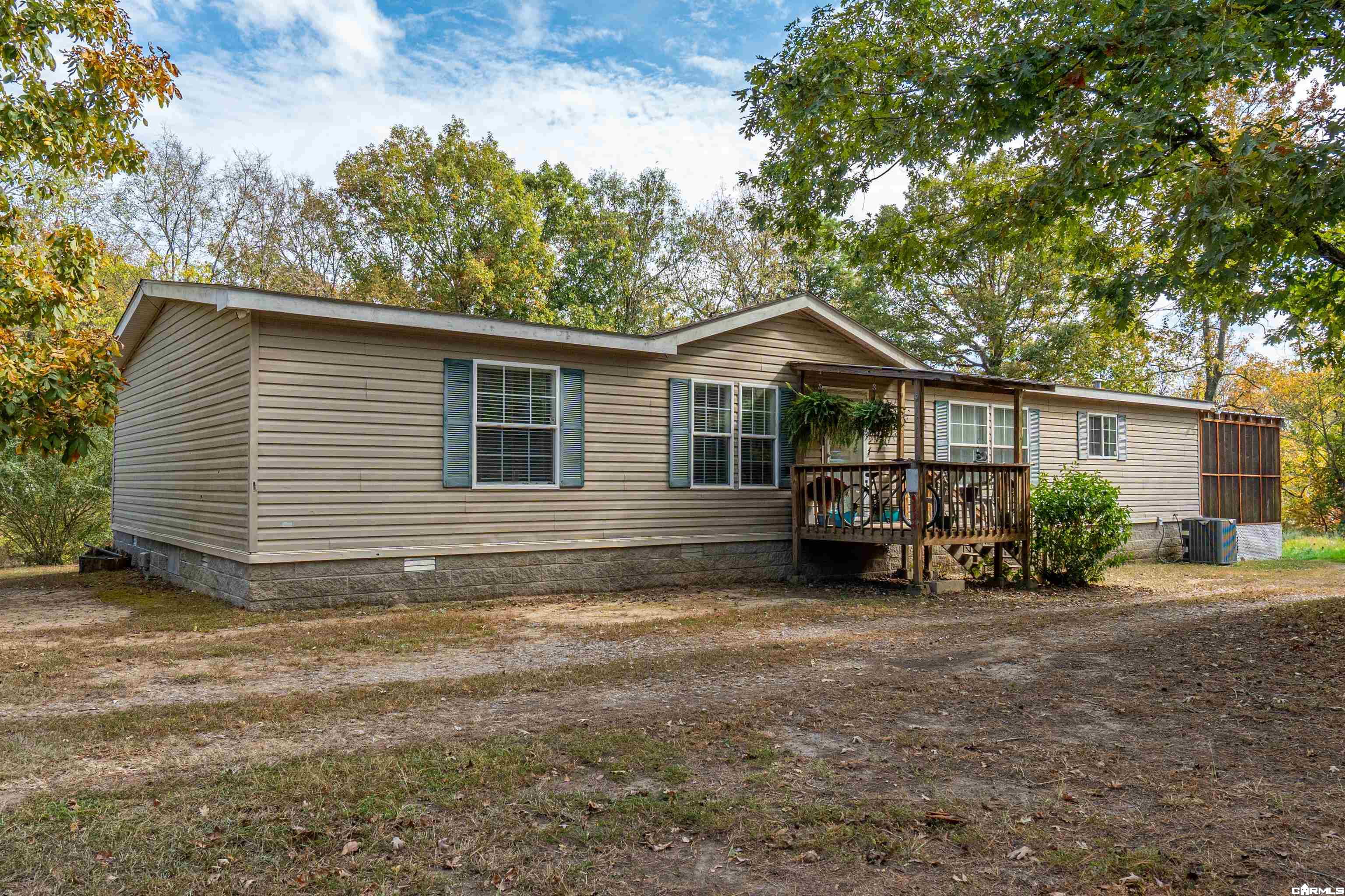 234 Fernandez Lane — photo