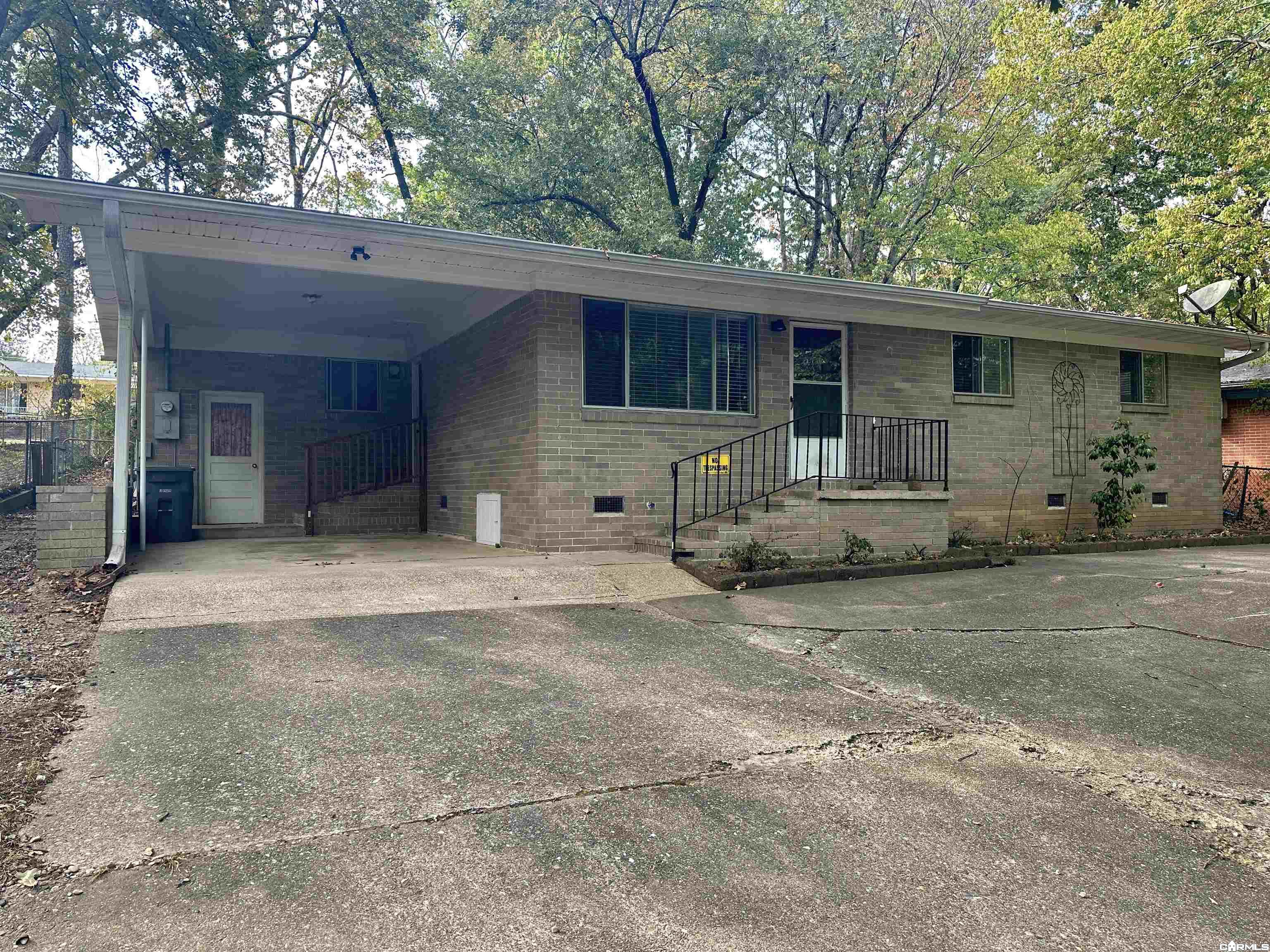 323 Mason Street — photo