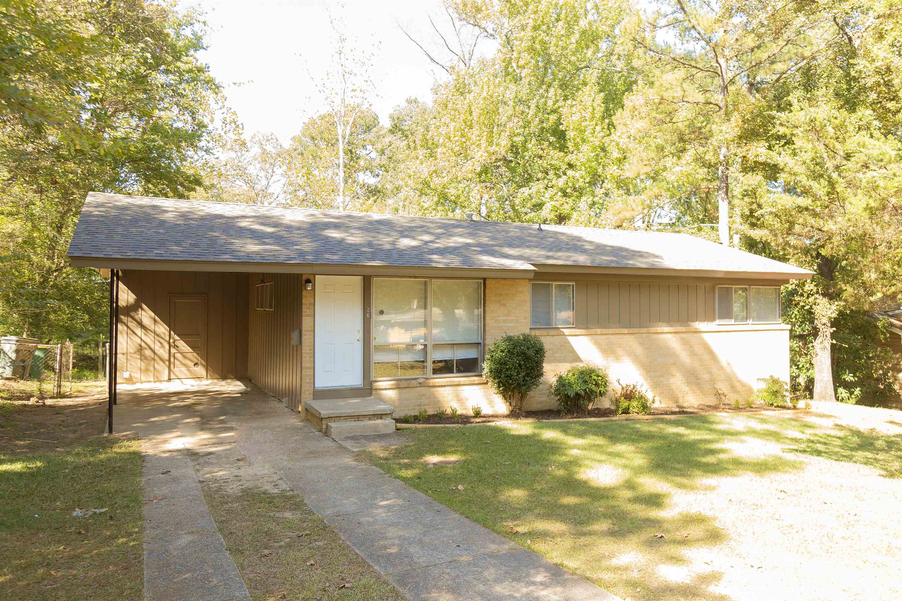 26 Greenway Drive — photo