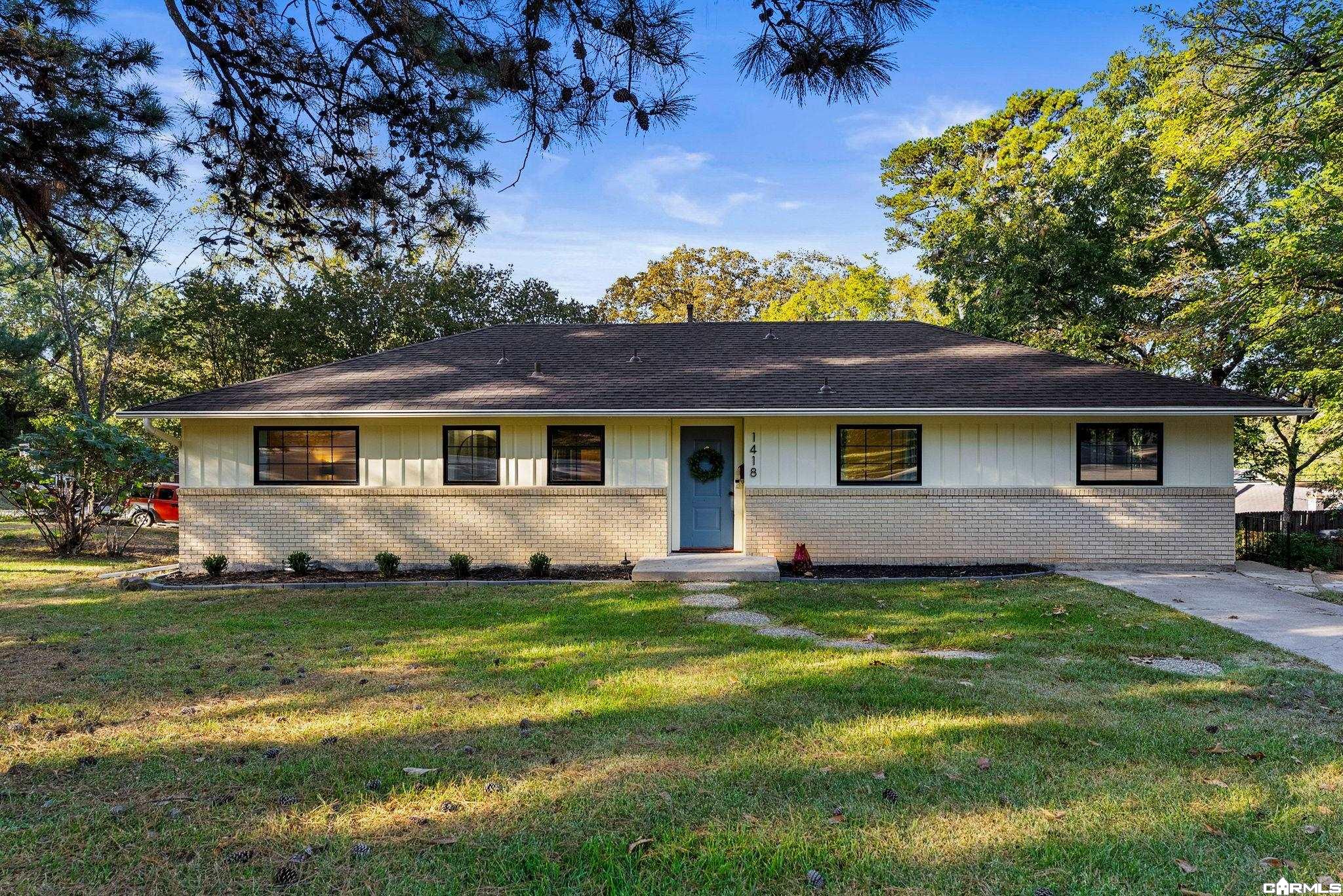 1418 Pine Valley Road — photo