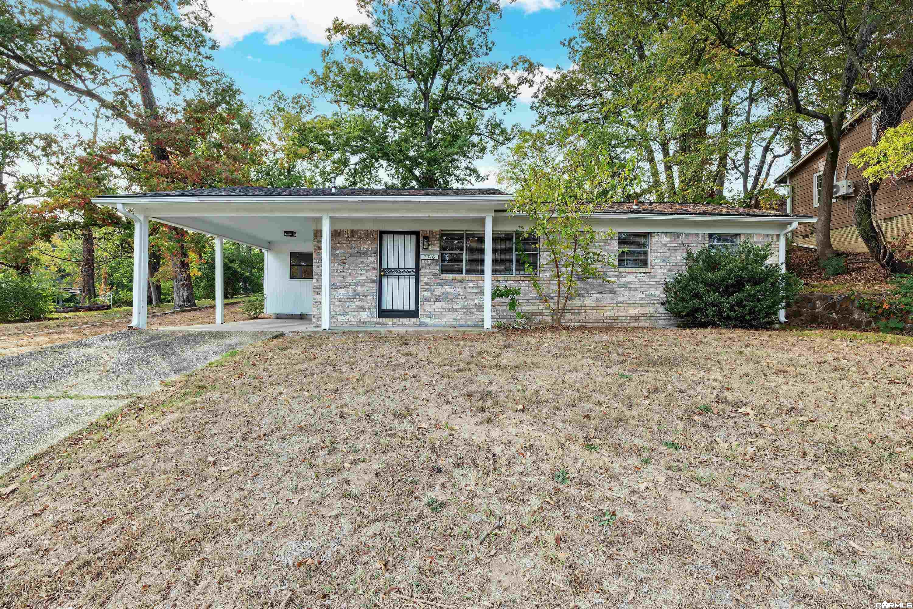 2716 Dr. Martin Luther King Jr.Dt. — photo