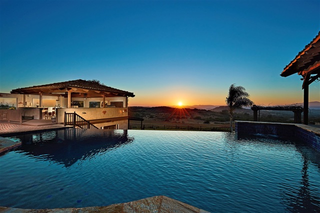 4567 Sleeping Indian Rd, Fallbrook, CA 92028 — photo 2