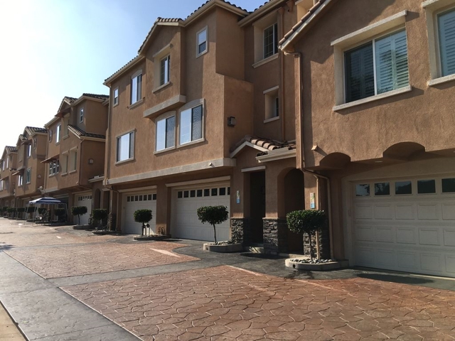 2744 Carlsbad Blvd 207 — photo