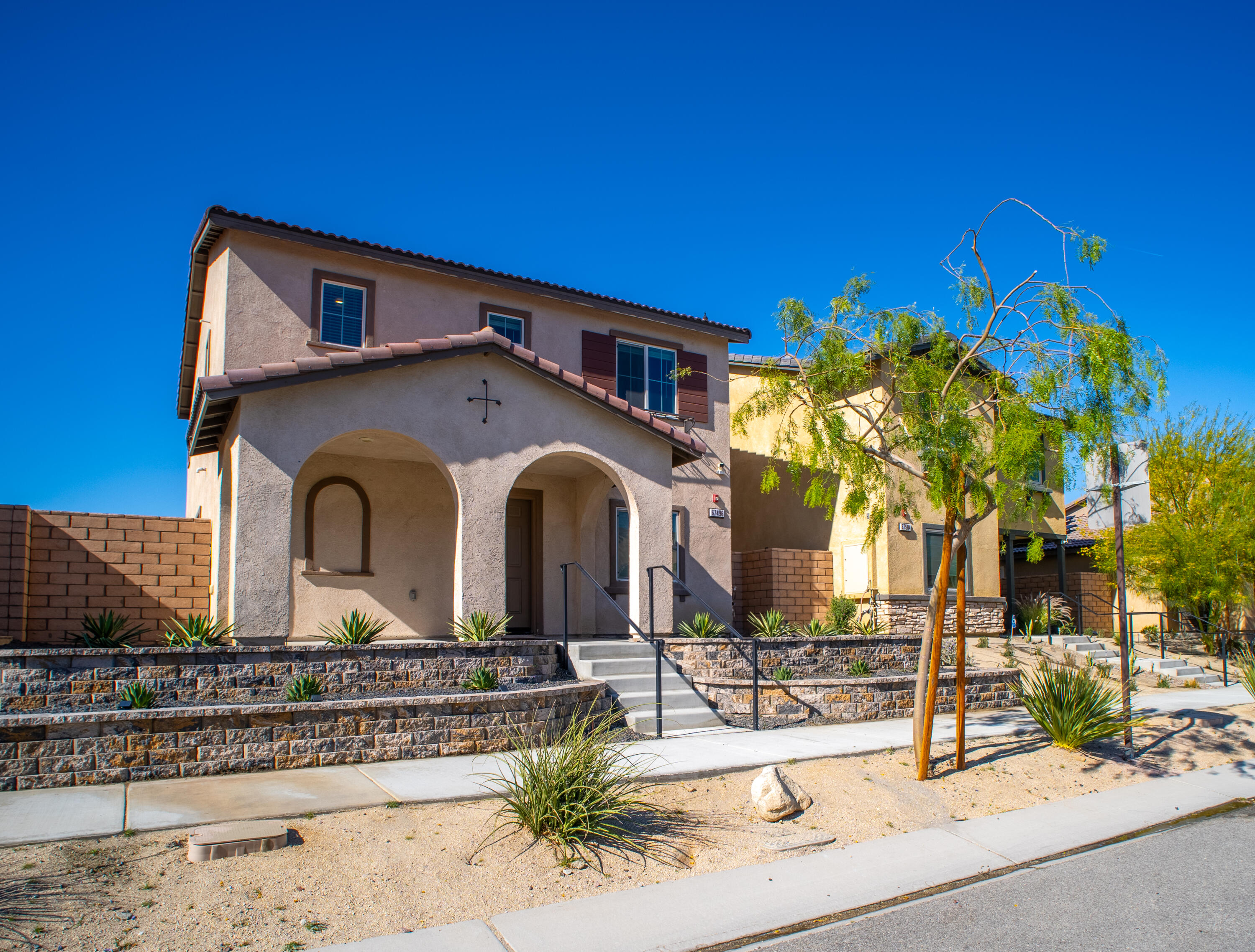 67496 Rio Oso Rd, Cathedral City, CA 92234