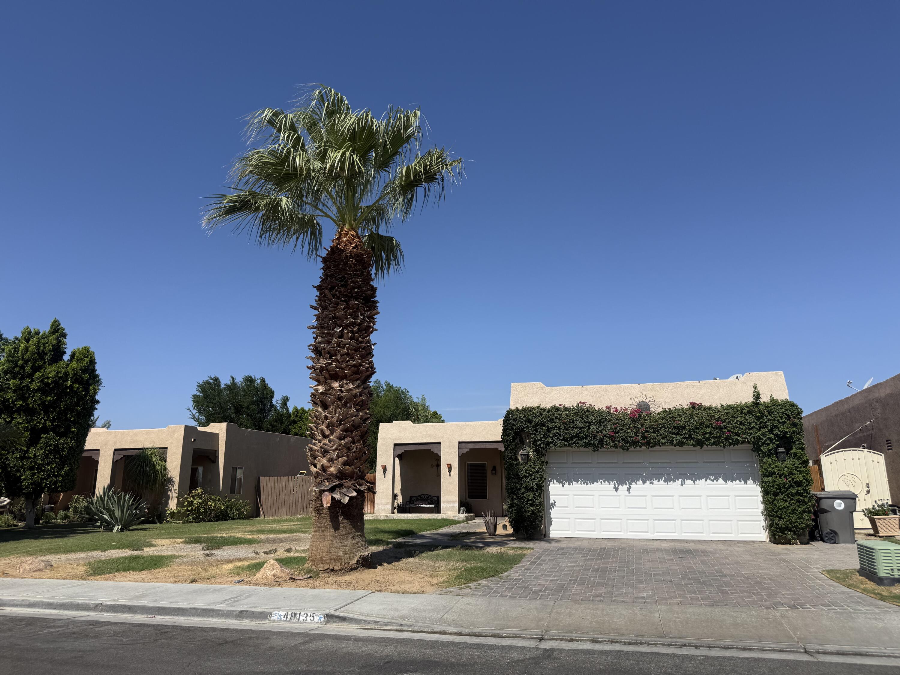 49135 Mesa Ct — photo