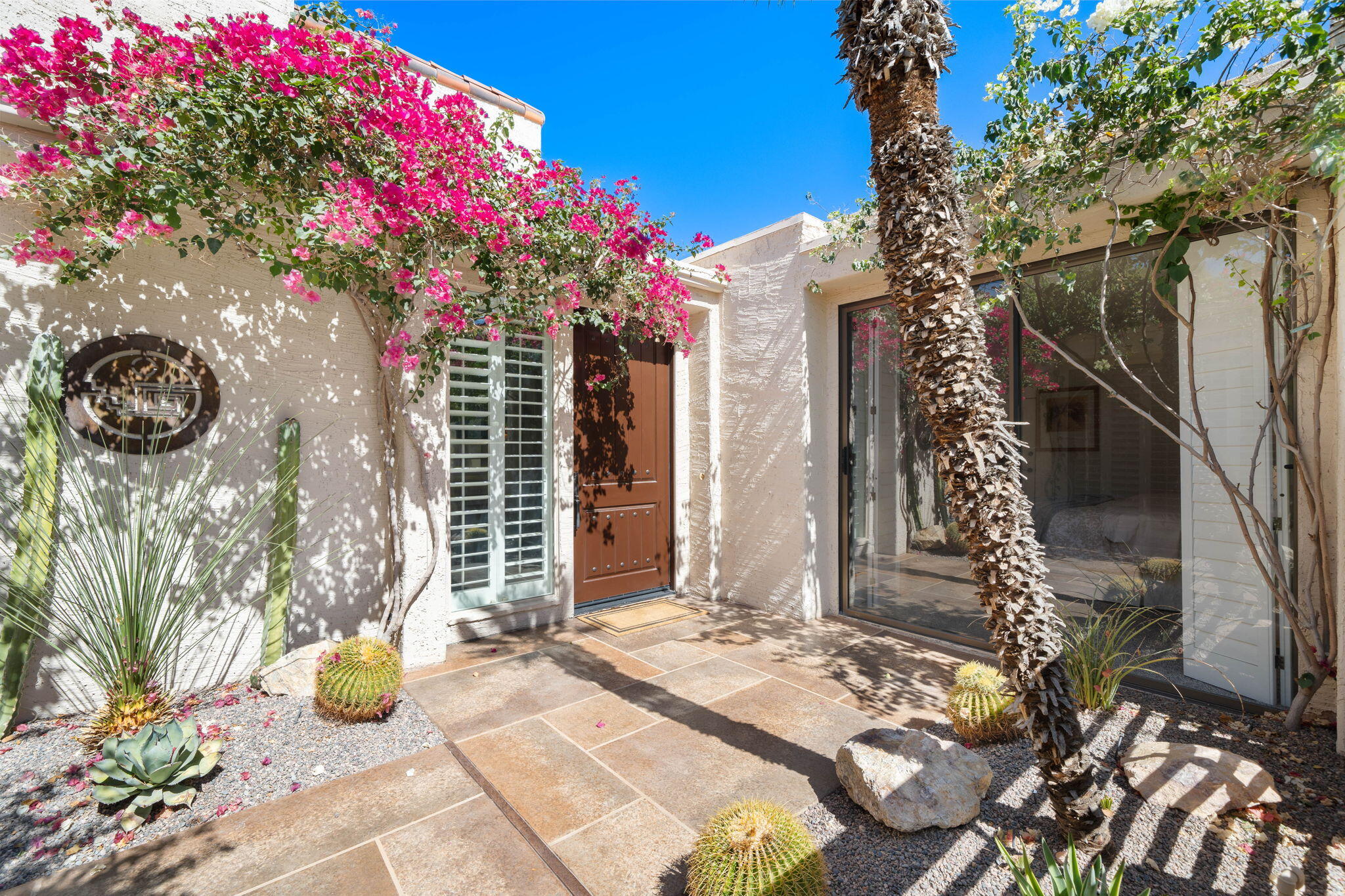 126 Mission Hills Dr — photo