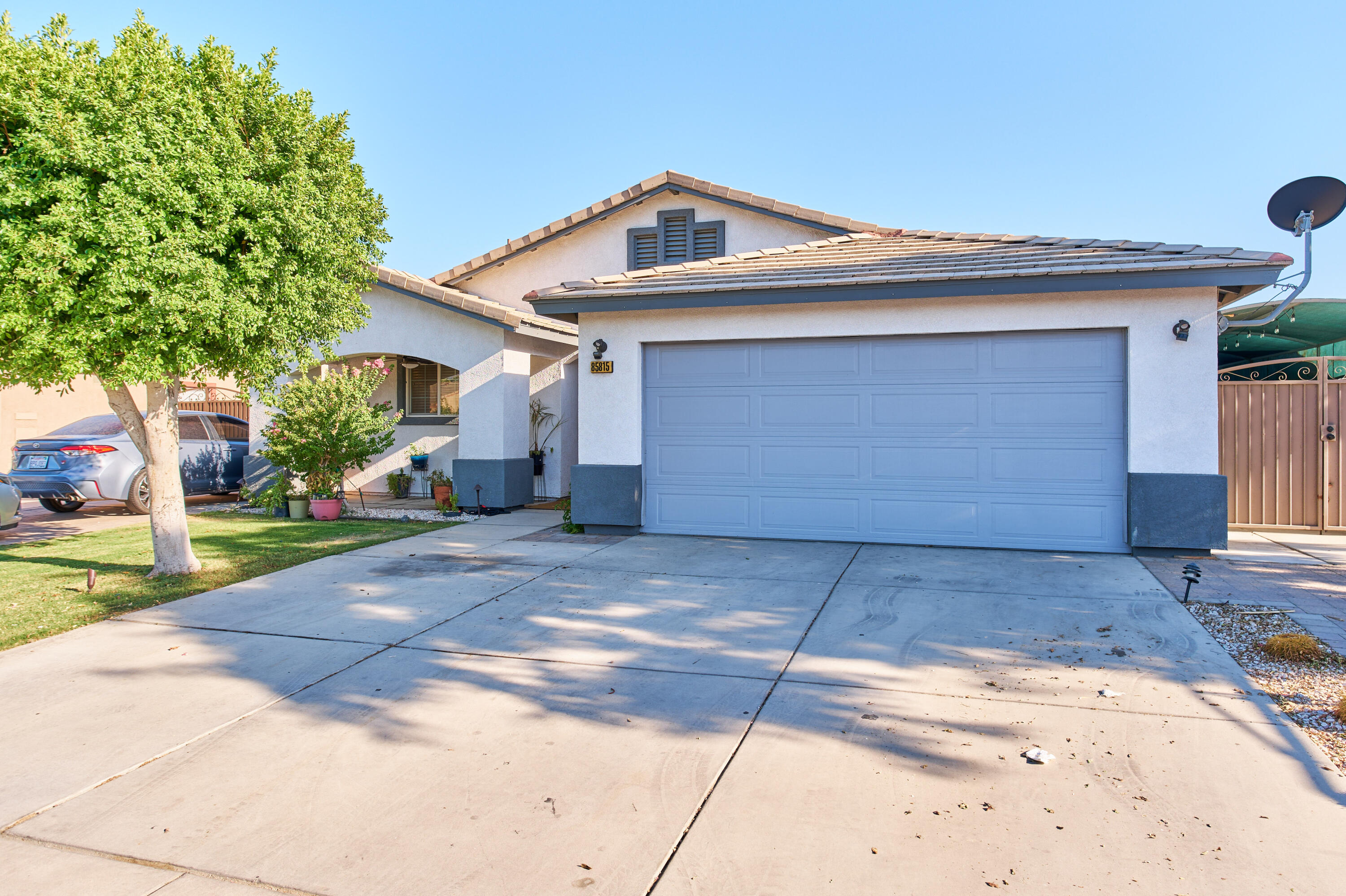 85815 Avenida Raylynn — photo