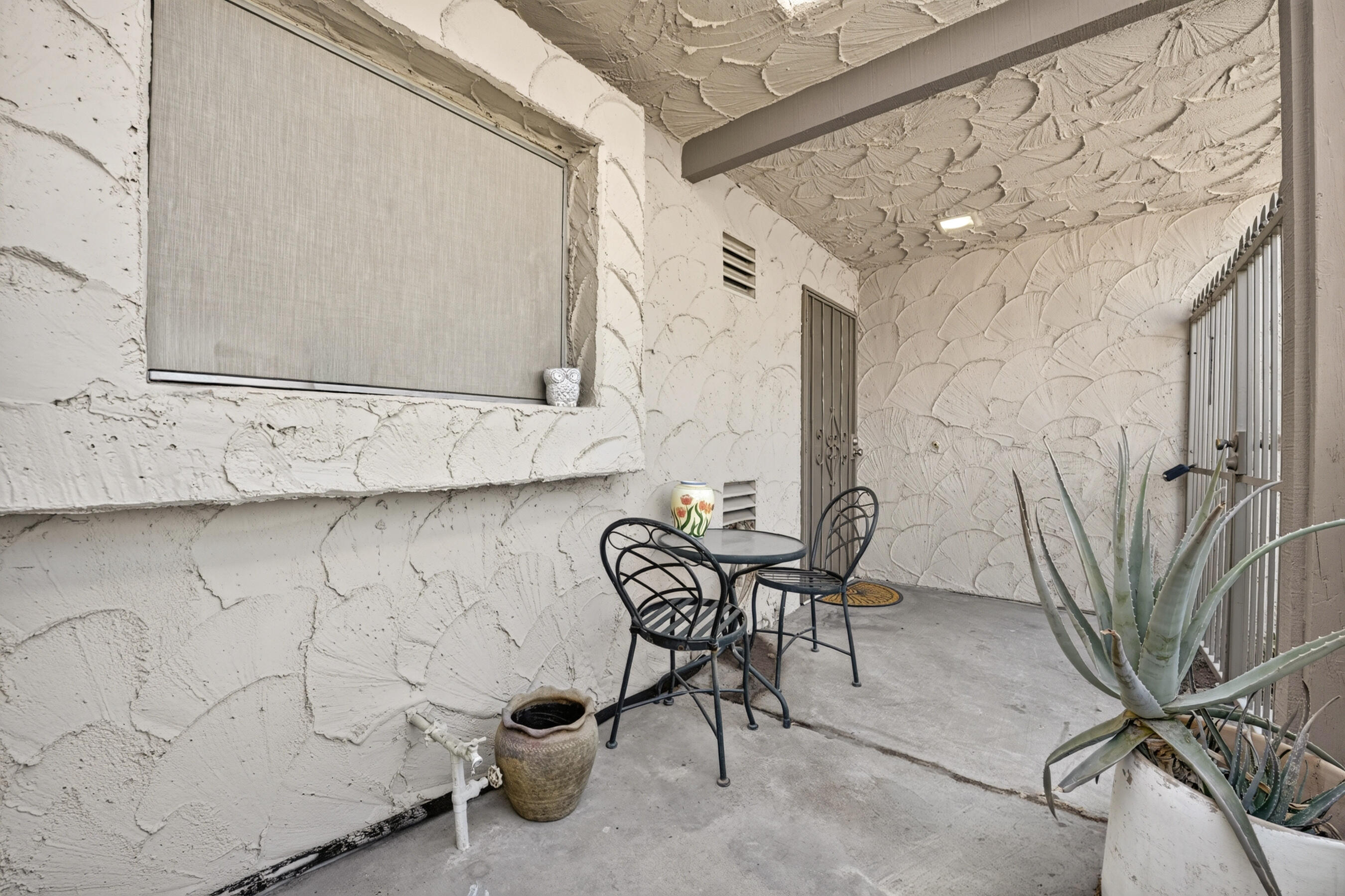 48982 Eisenhower Dr, Indio, CA 92201 — photo 3