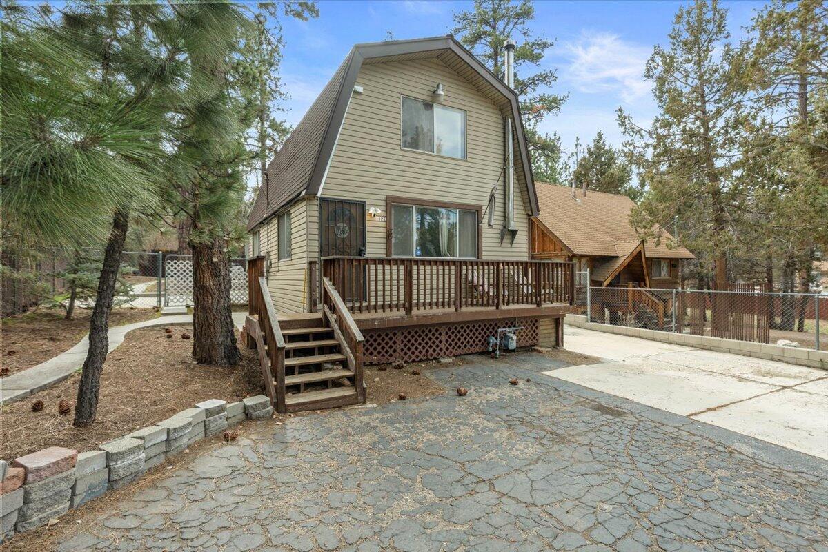 112 E Mojave Blvd, Big Bear City, CA 92314 — photo 3