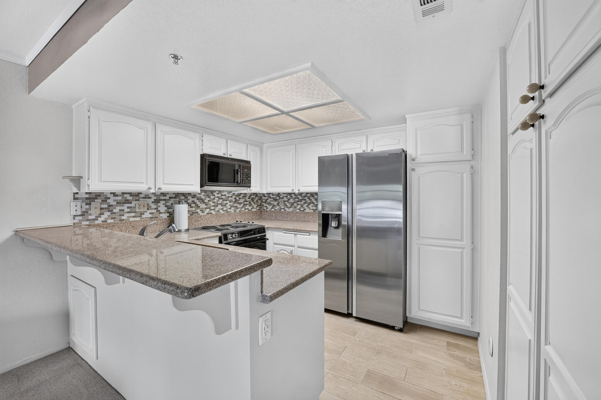 500 E Amado Rd Unit 511 — photo