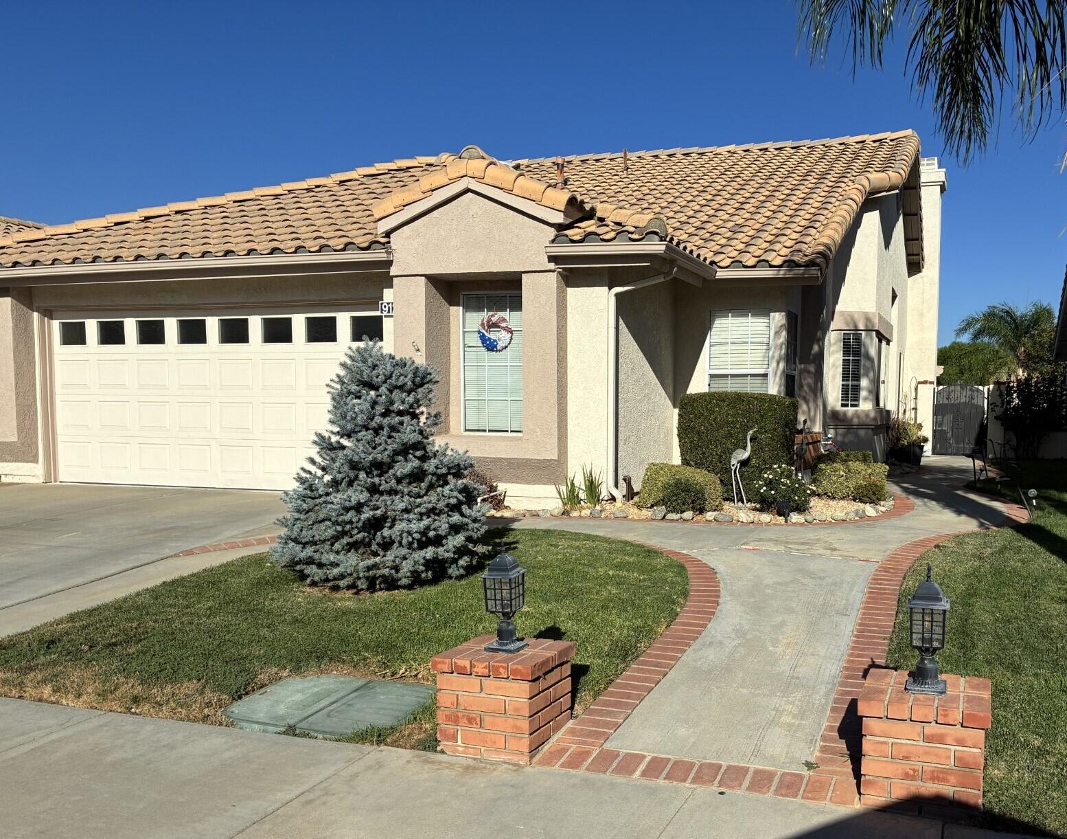 912 Cypress Point Dr — photo