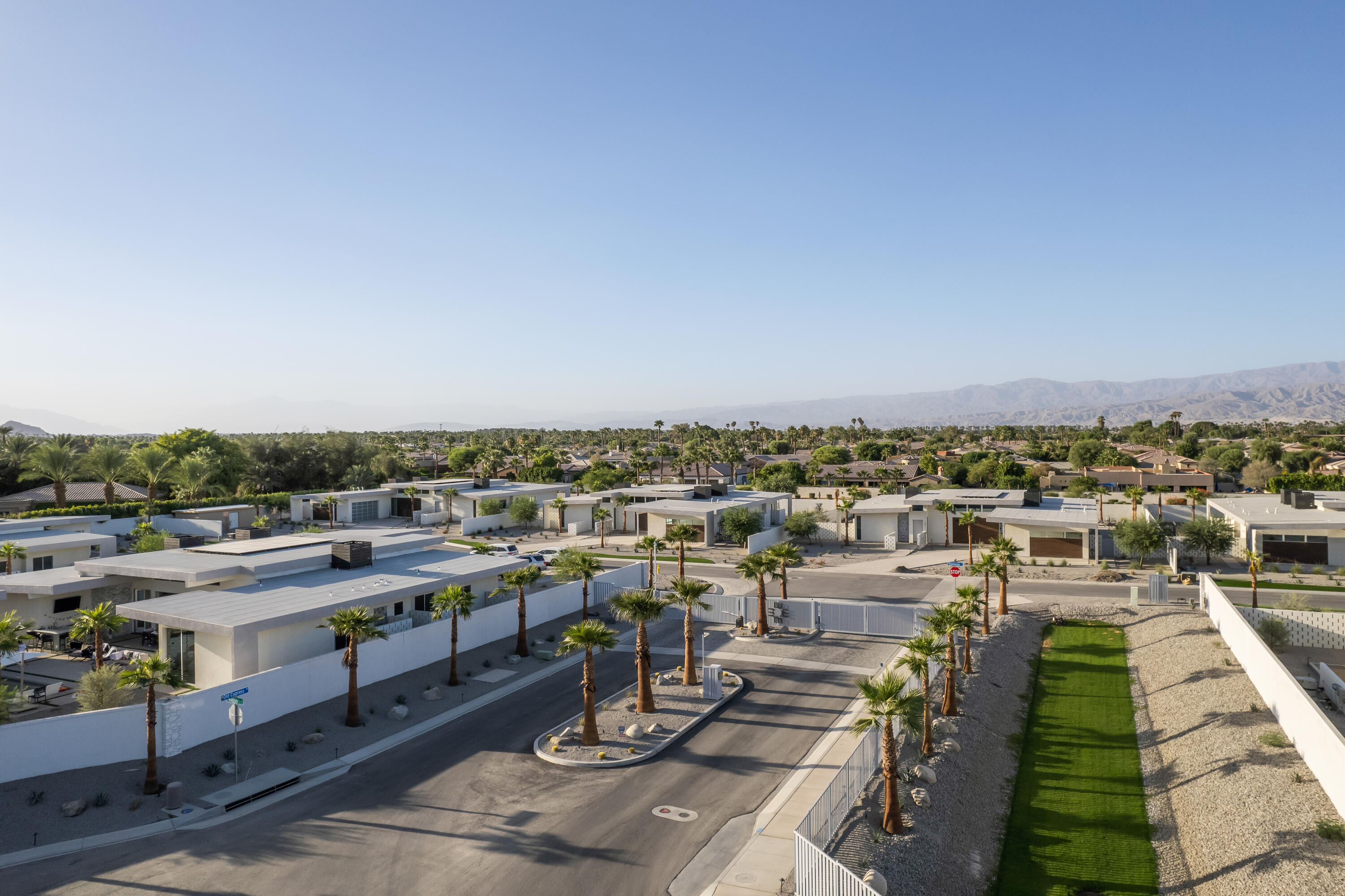 80883 Elemento Ln, Indio, CA 92201 — photo 2