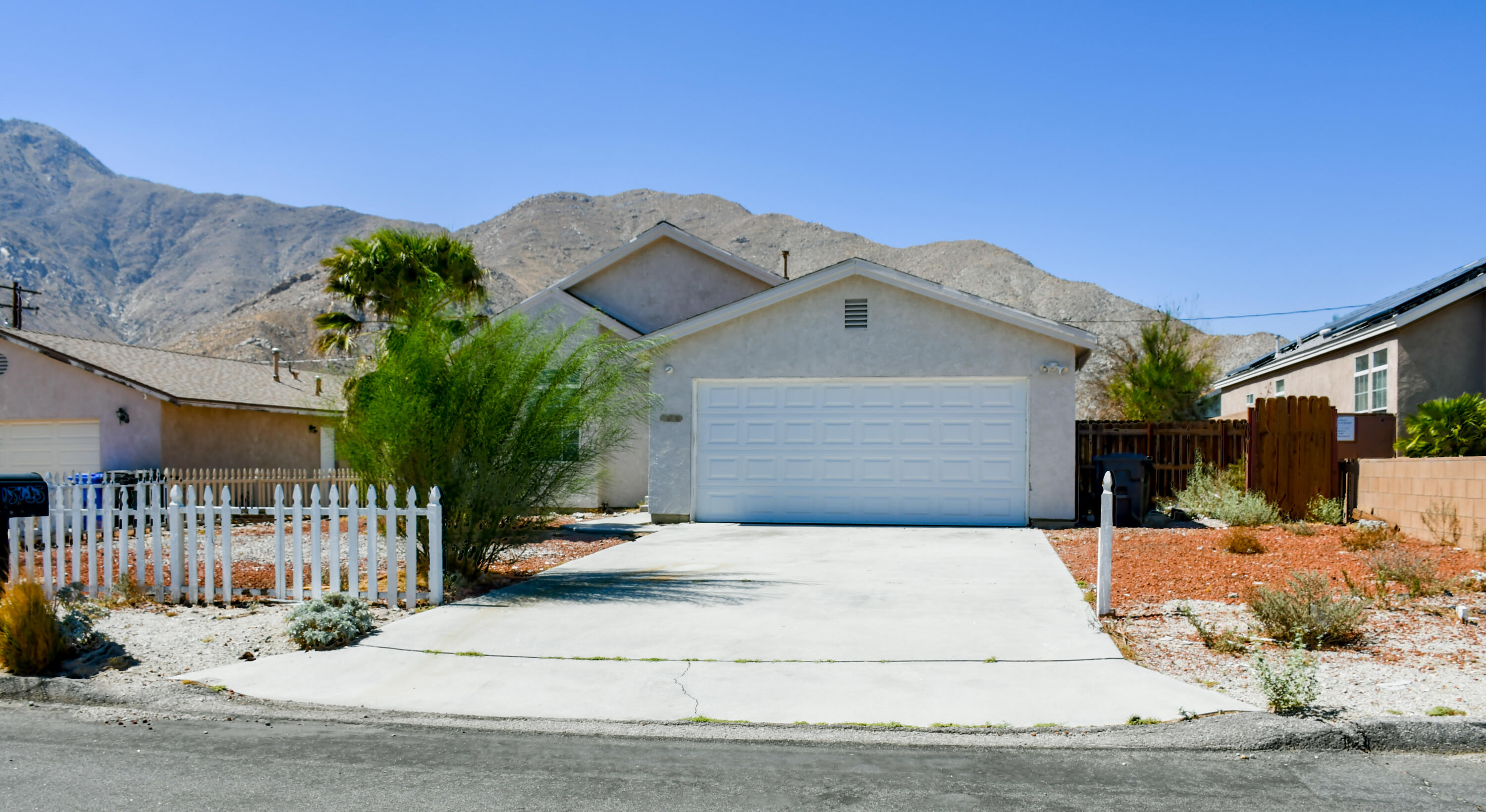 15785 Snow View Dr — photo