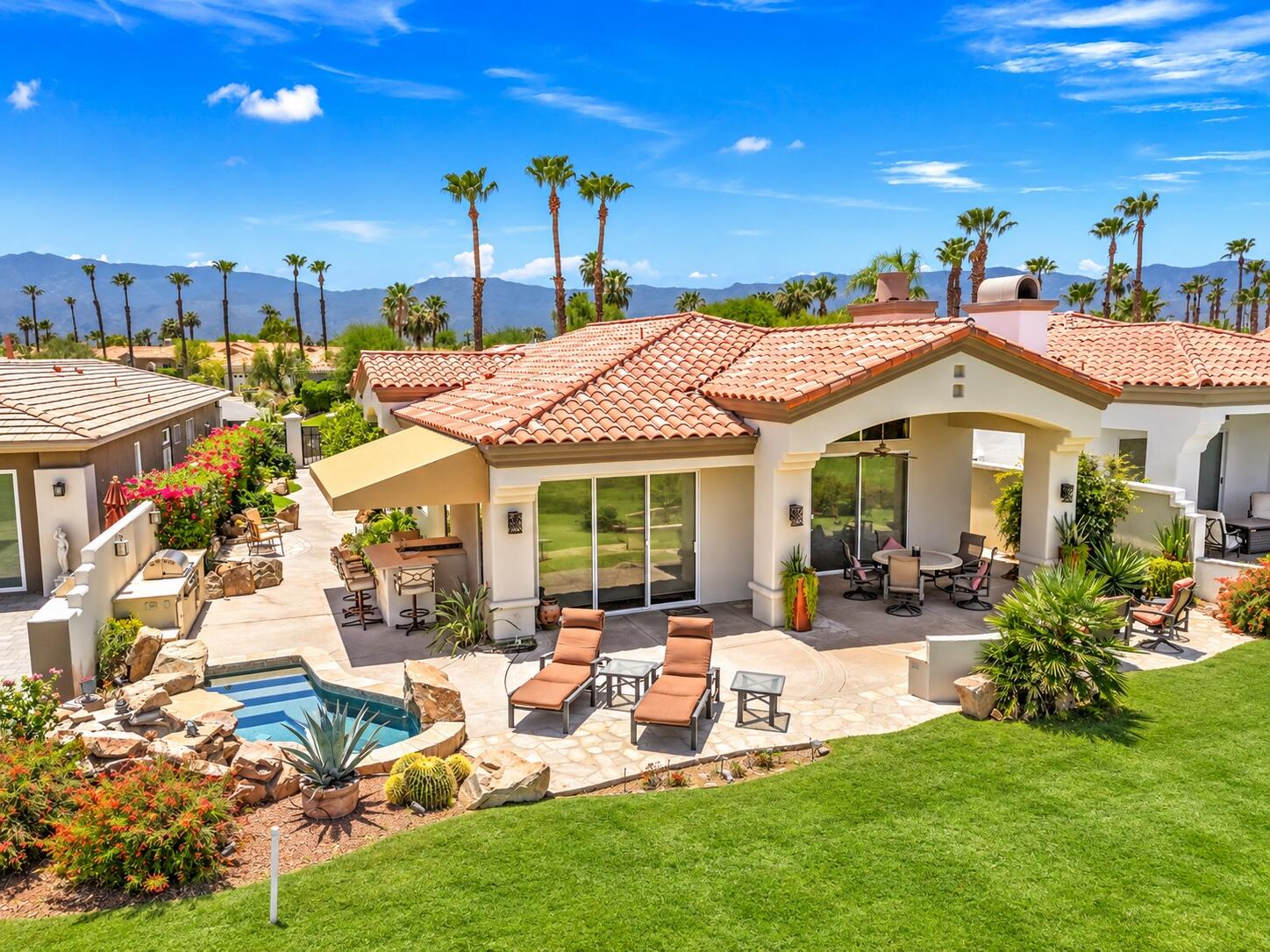 280 Tomahawk Dr — photo