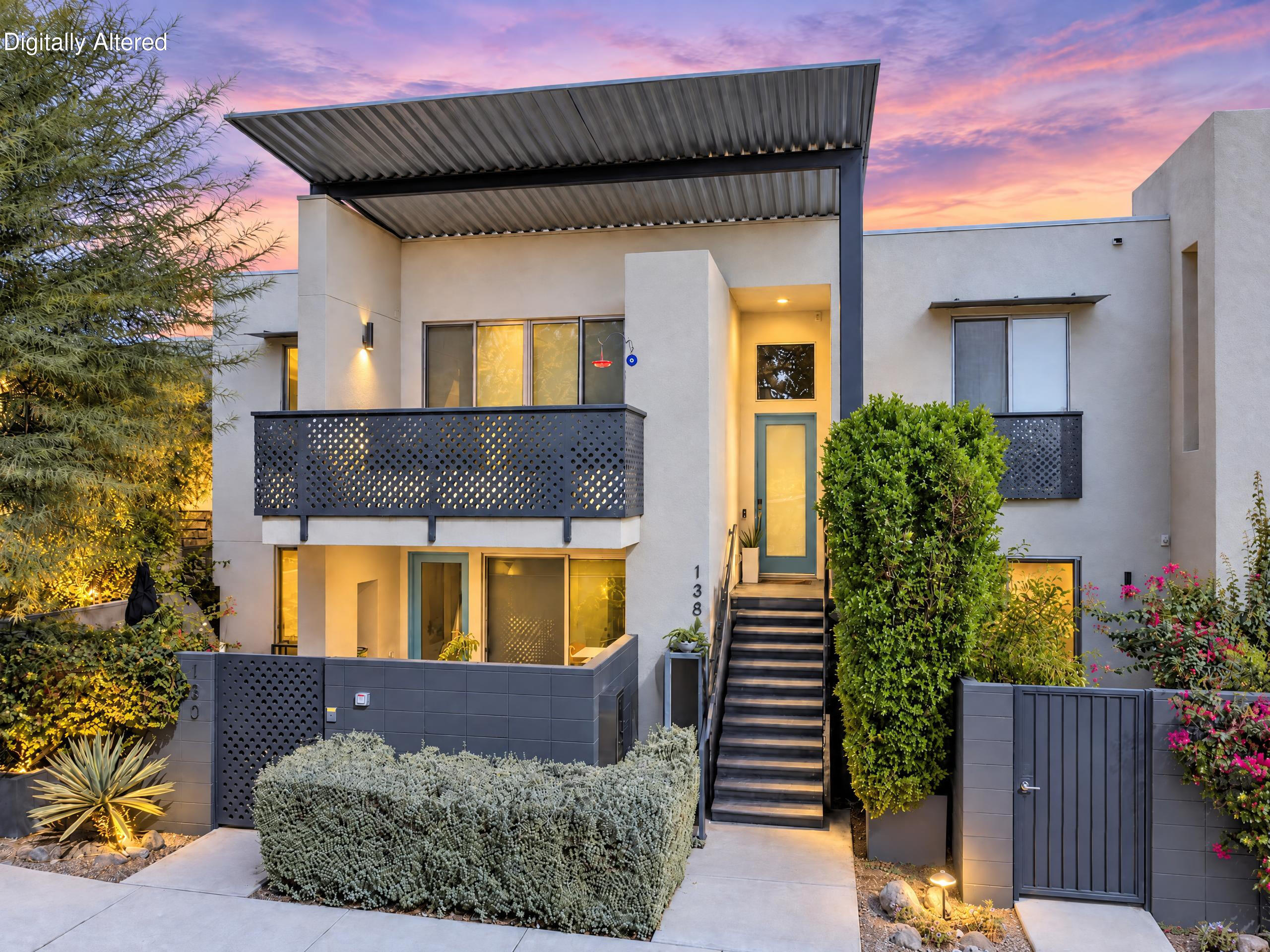 138 The Riv — photo
