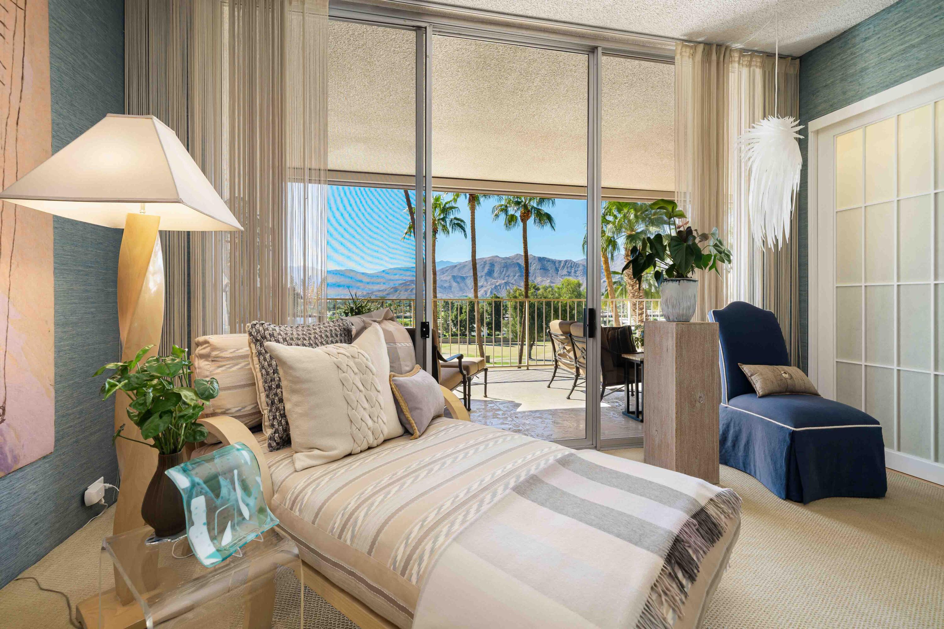899 Island Dr Unit 607 — photo