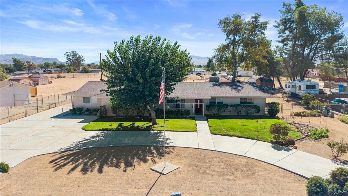 14151 Hopi Rd — photo