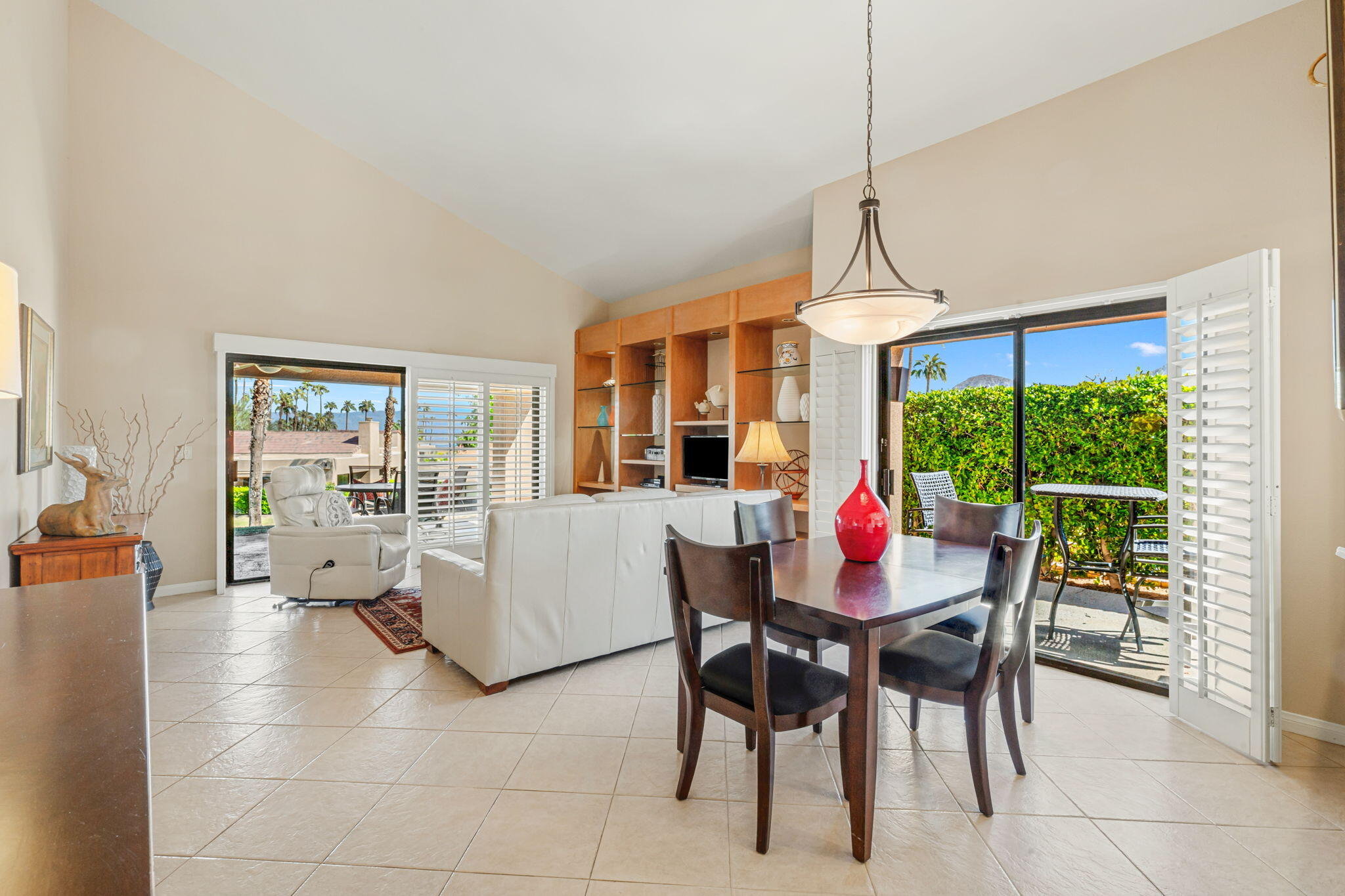 73448 Mariposa Dr — photo