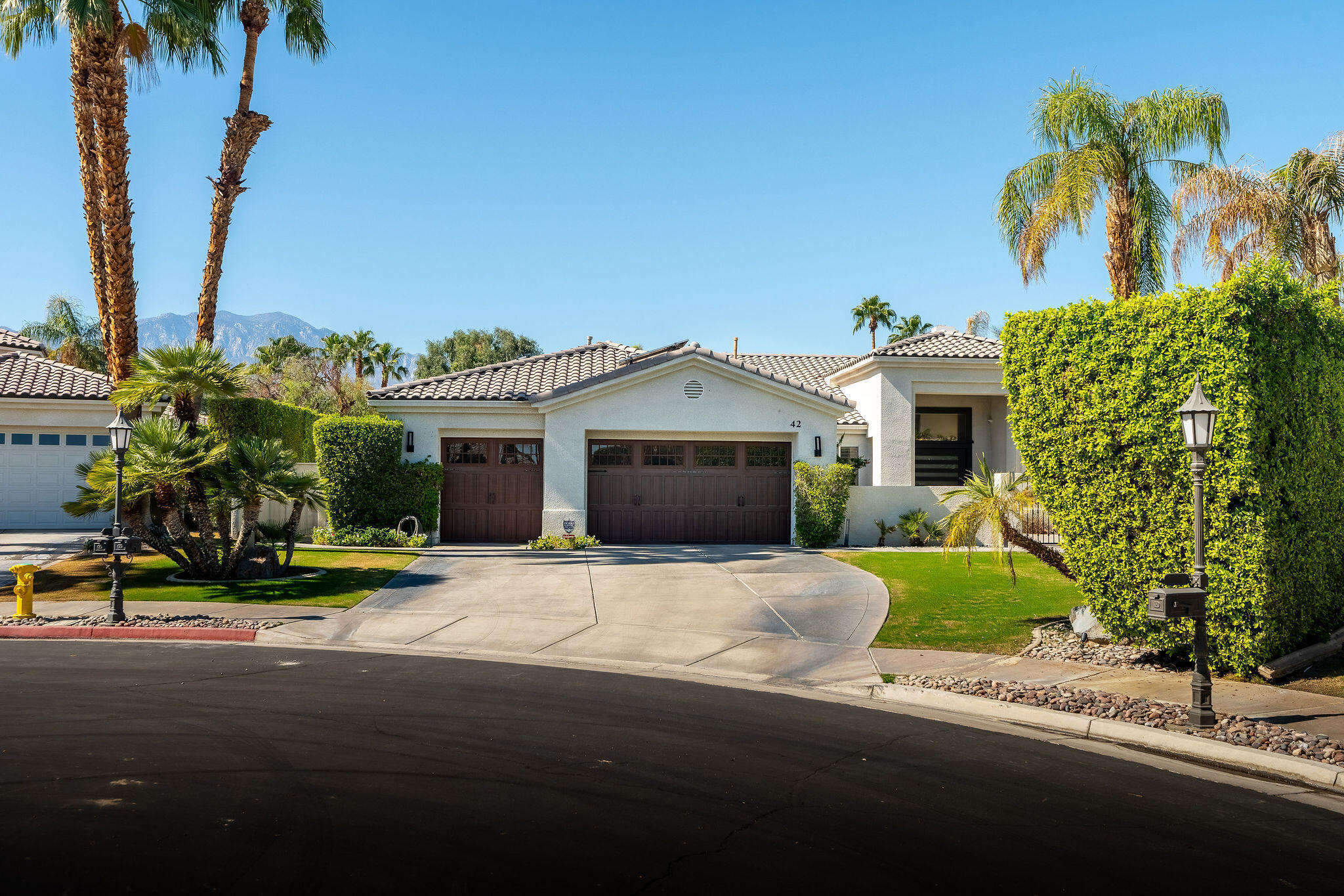 42 Abby Rd, Rancho Mirage, CA 92270