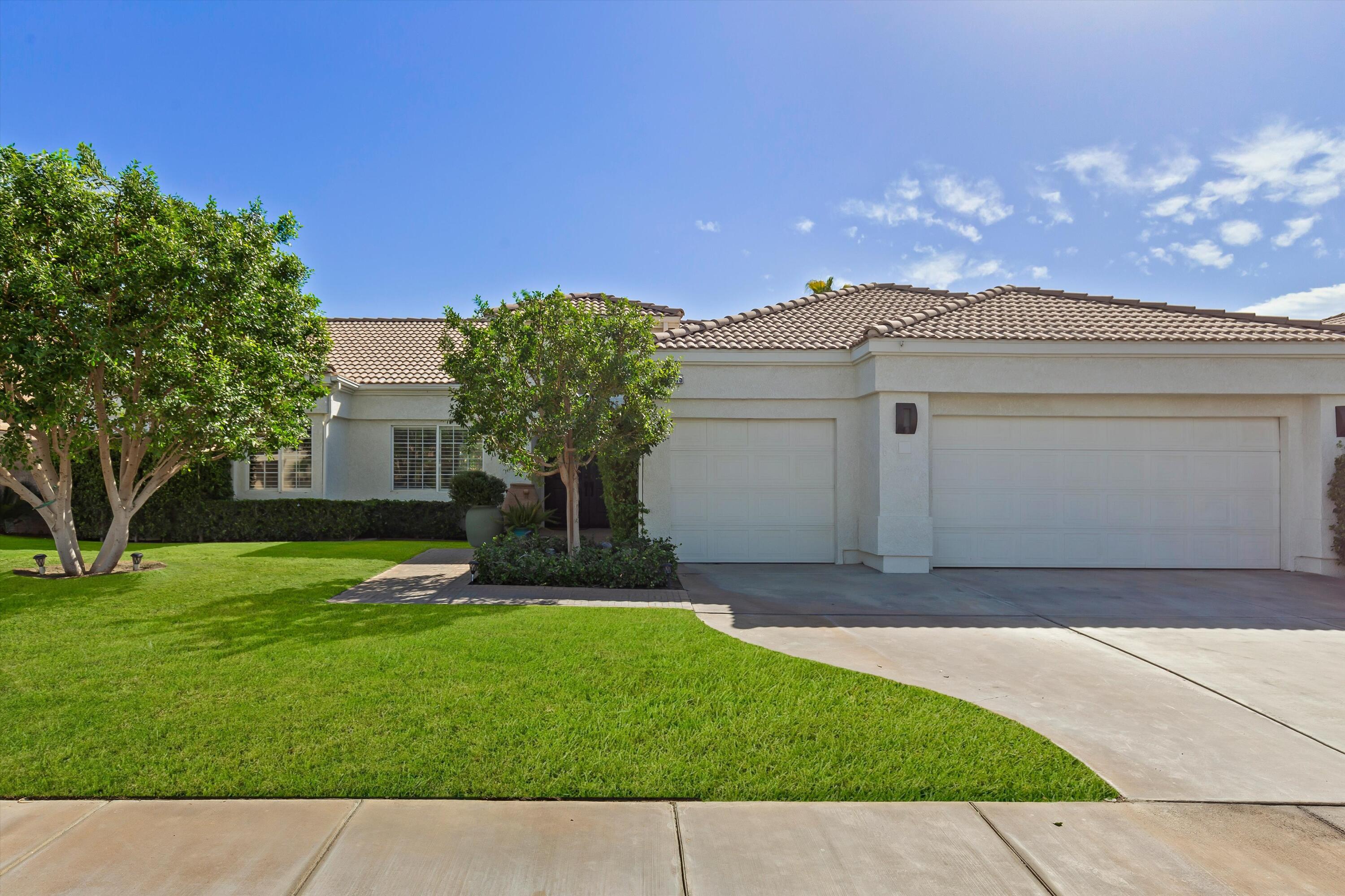 79175 Canterra Cir — photo