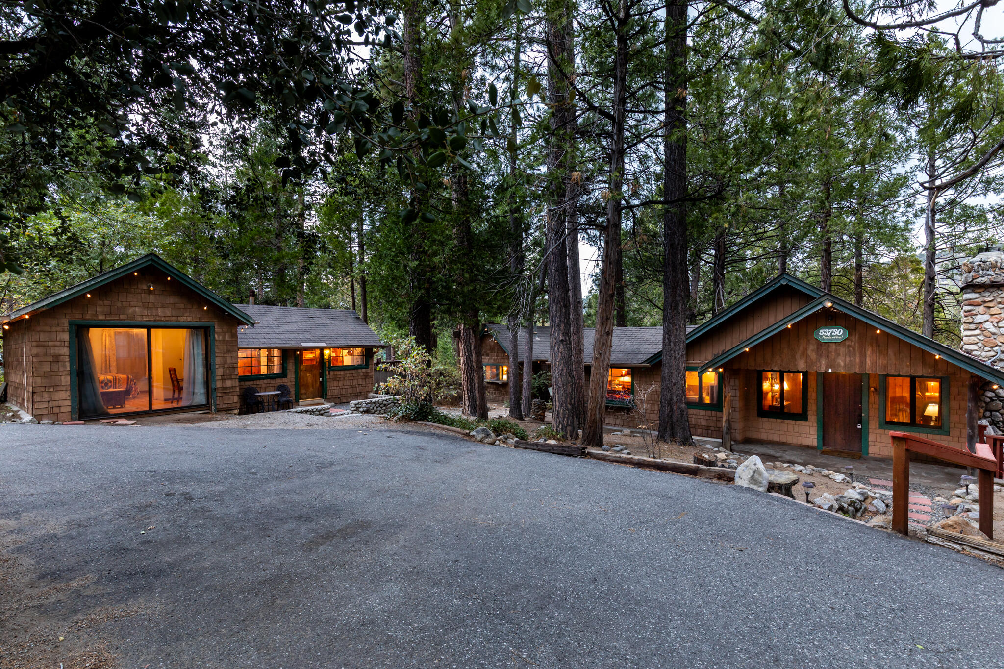 53730 Marian View Dr — photo