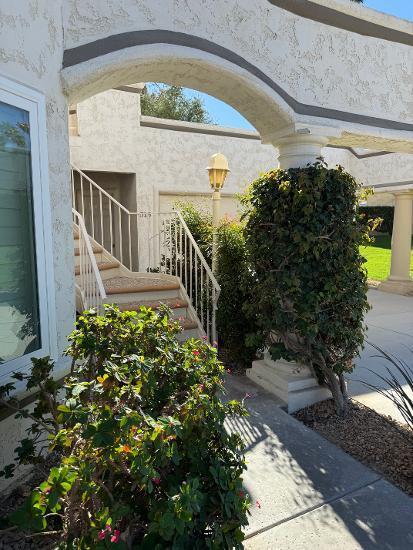 517 Desert Falls Dr — photo