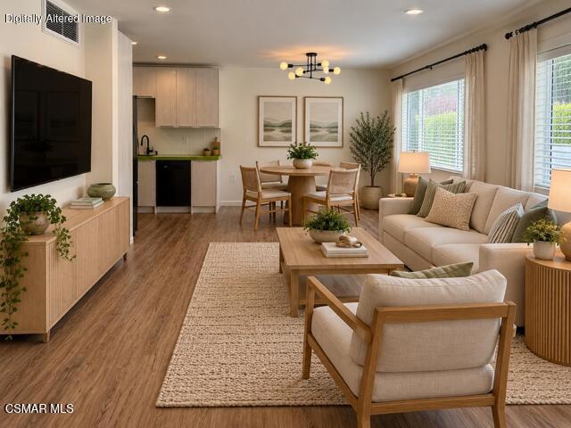 18619 Collins St Unit F7 — photo