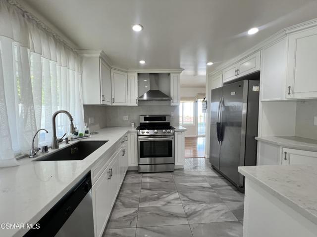 3587 Sweetwood St — photo