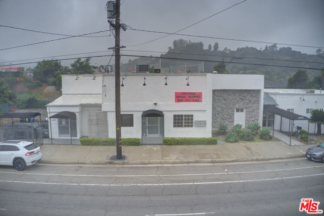 6470 Foothill Blvd — photo