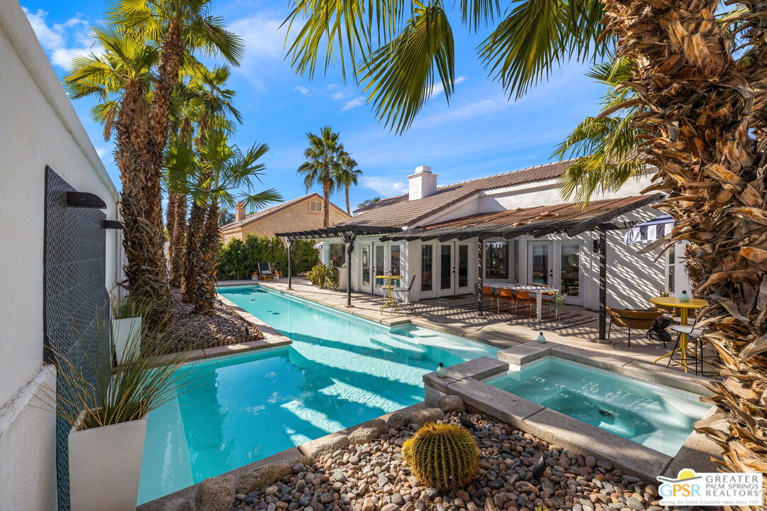 45420 Desert Fox Dr — photo