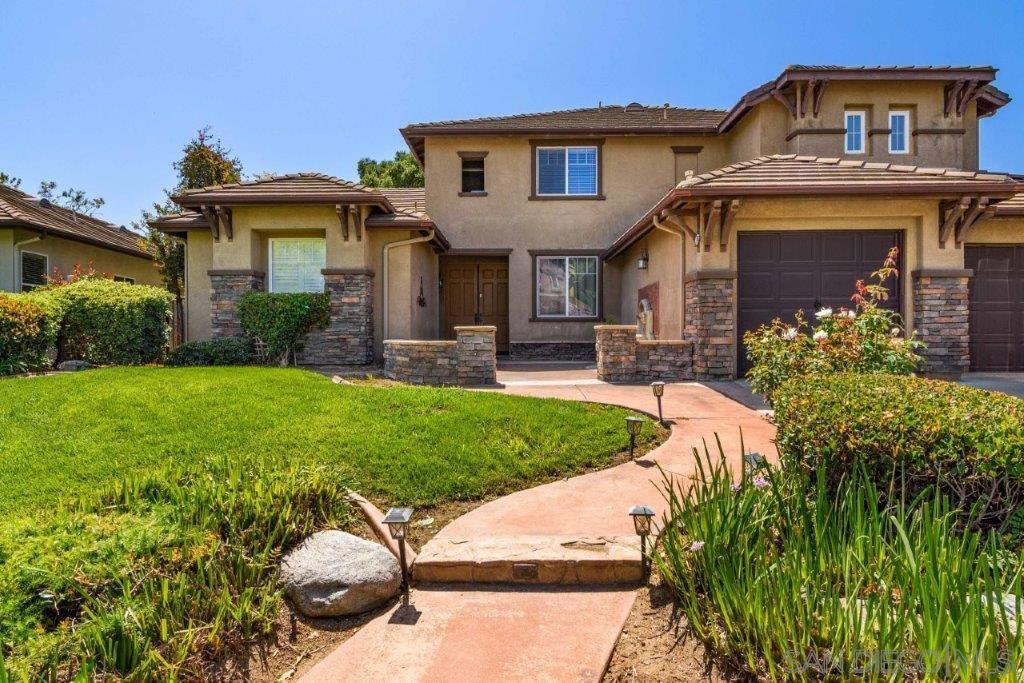 569 Inverlochy Dr, Fallbrook, CA 92028 — photo 3