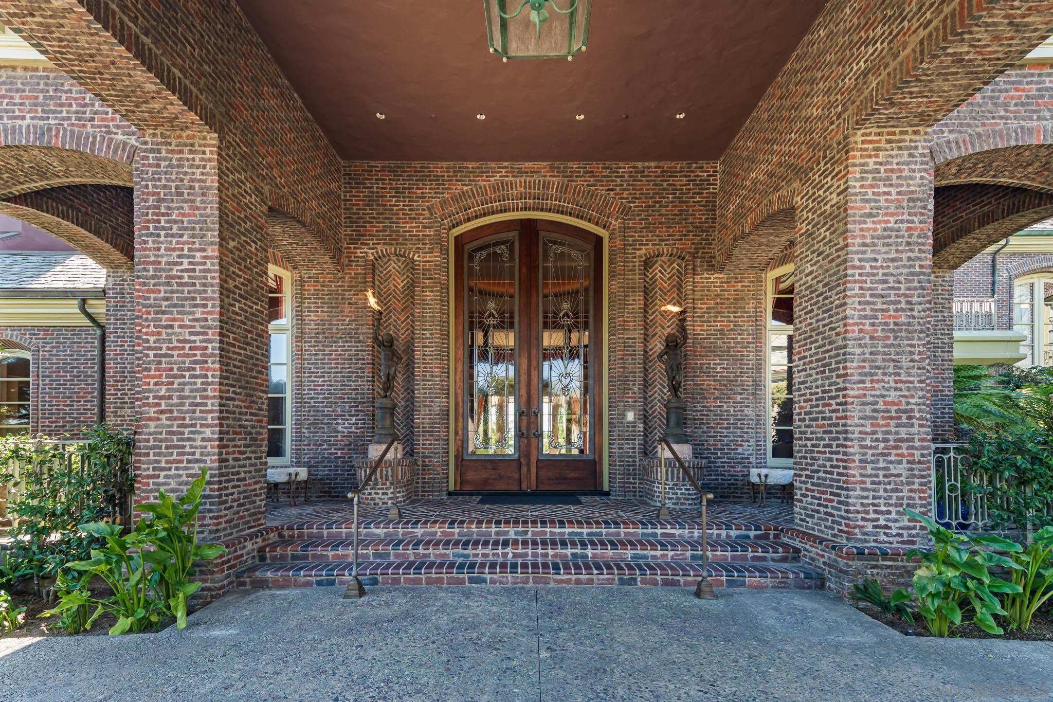 5893 Winland Hills Dr — photo