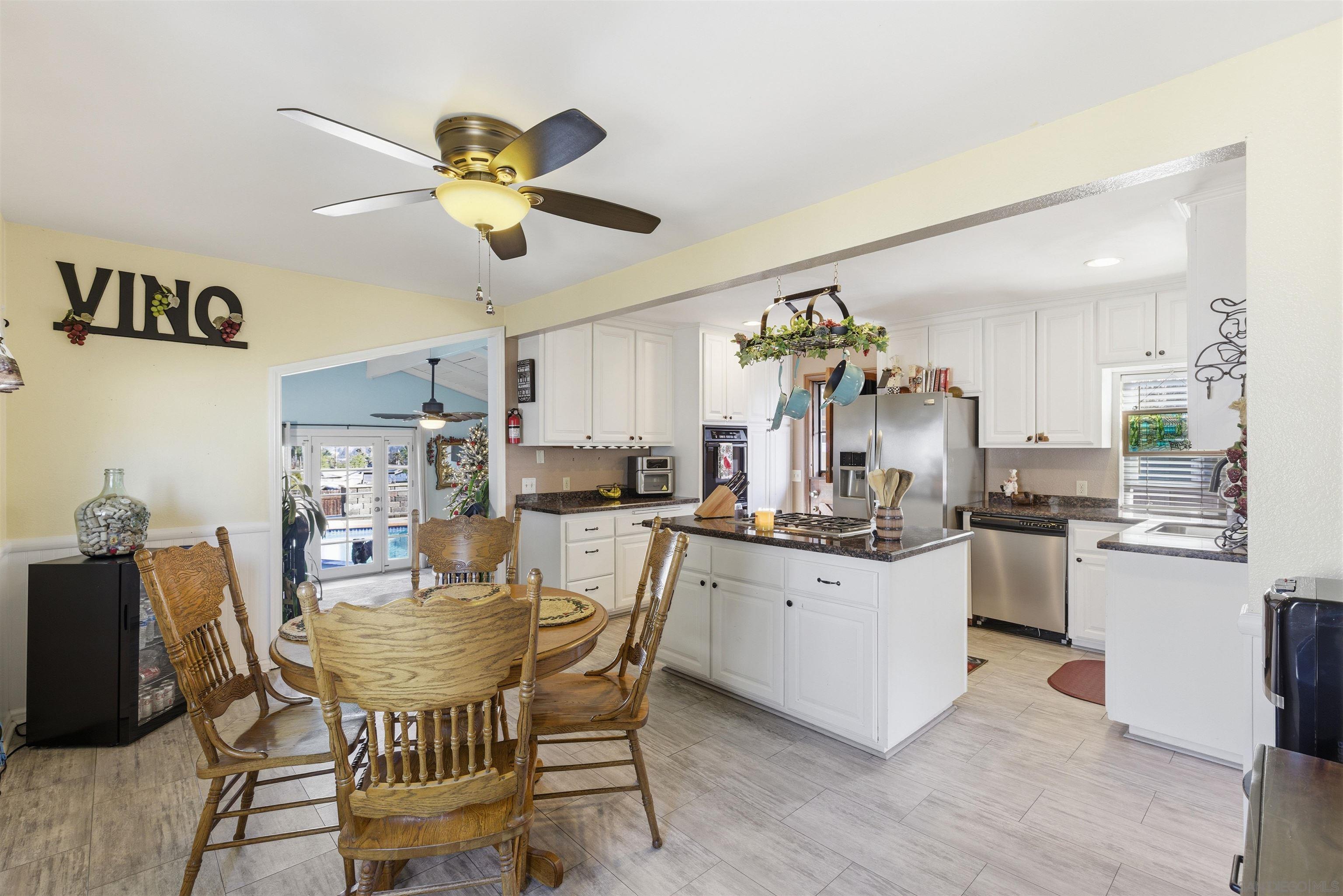 1178 Eucalyptus Dr — photo
