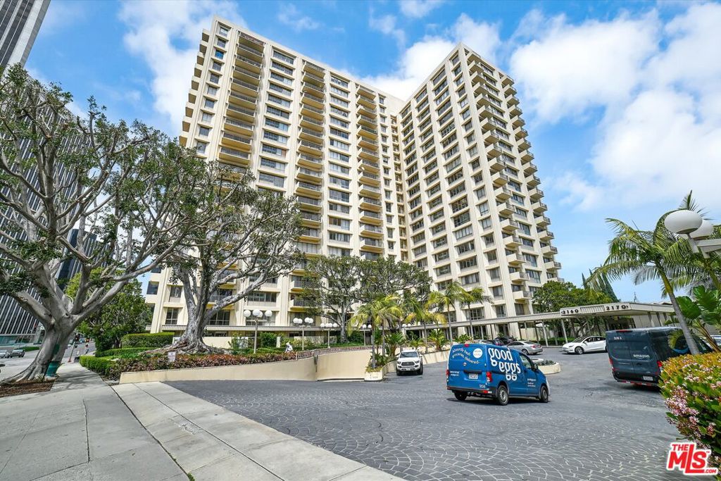 2160 Century Park East 103 — photo