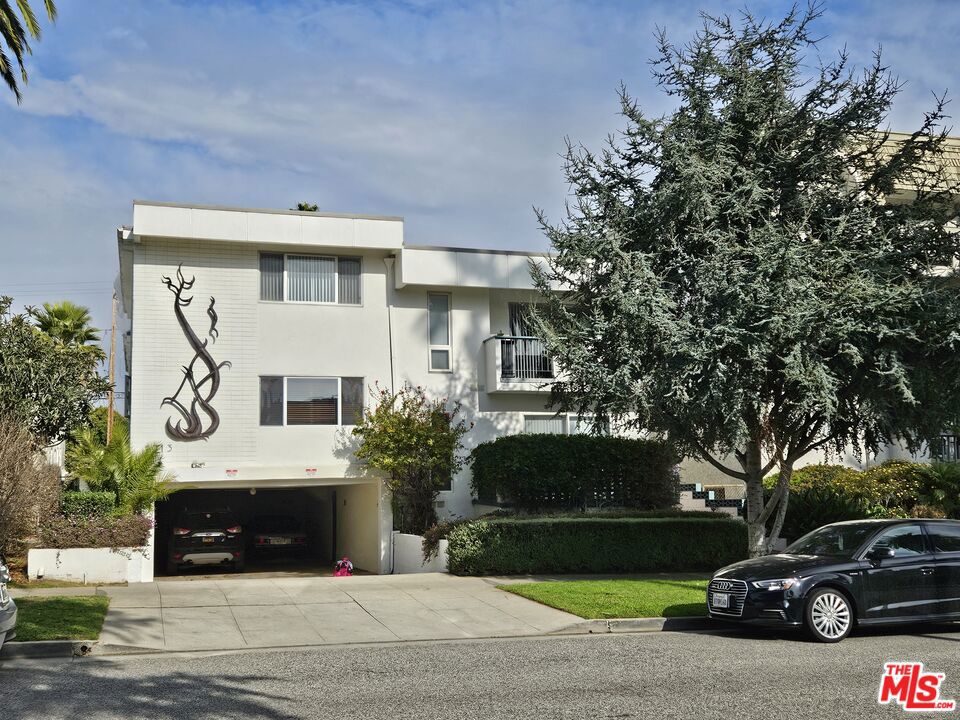 1013 12th Street — photo