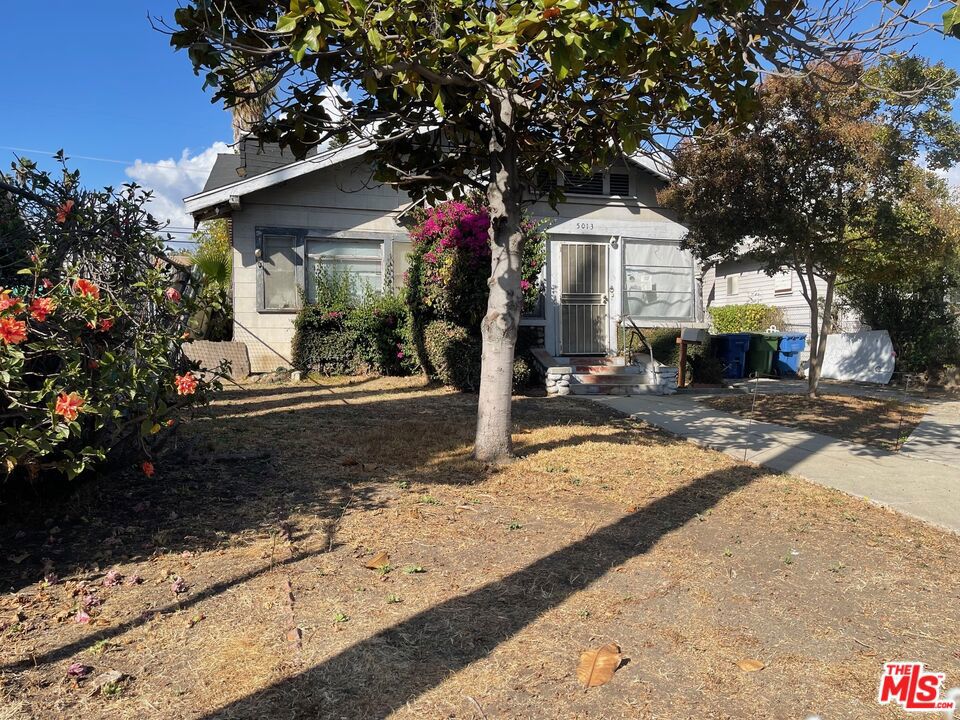 5013 N Huntington Drive — photo