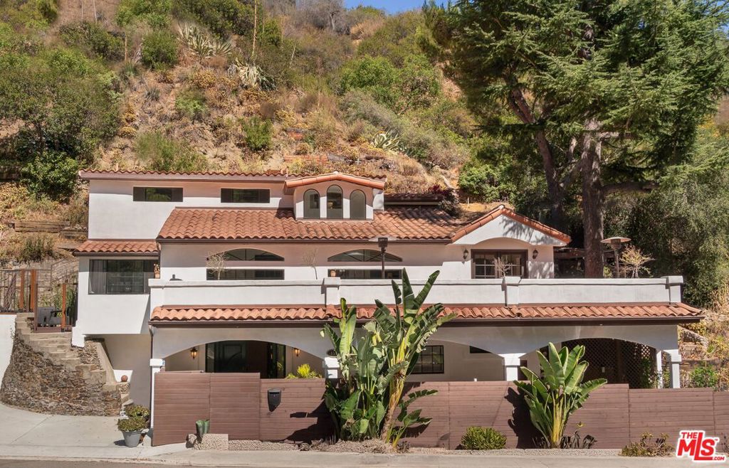 1508 N Beverly Glen Boulevard — photo