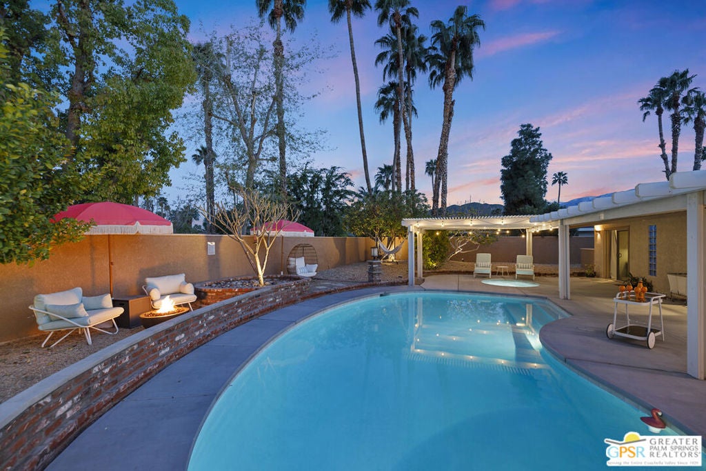 1334 S San Joaquin Drive — photo